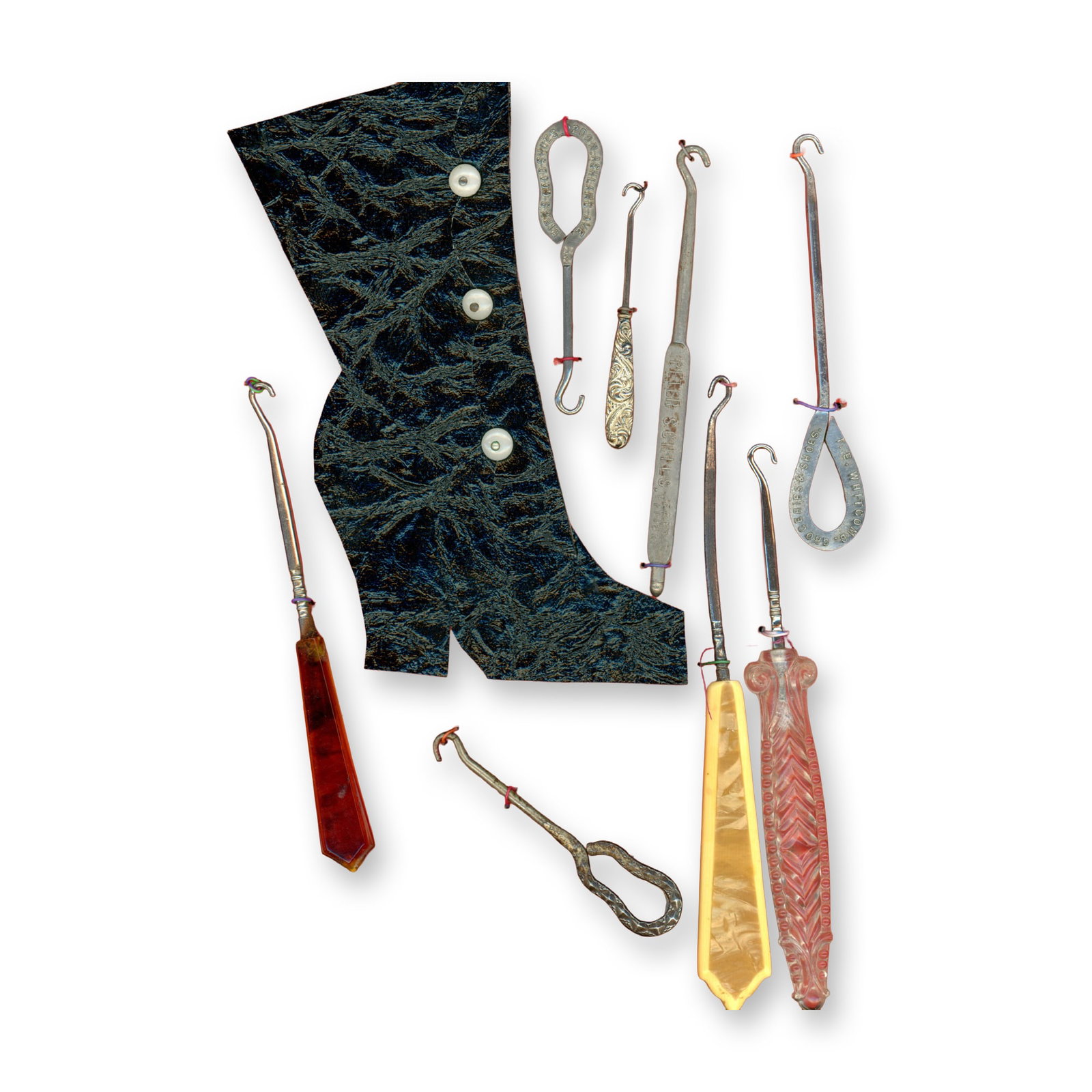 A CARD OF EARLY 20TH CENTURY SHOE HOOKS (1 of 3)