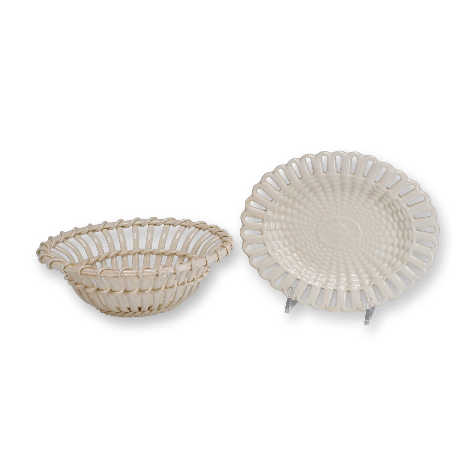 2pc Wedgwood Creamware Reticulated Chestnut Basket and Tray (1 of 3)