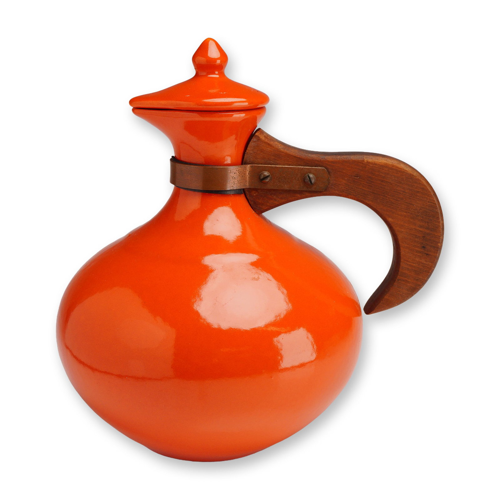 Bauer Pottery MCM Orange Glazed Carafe with Lid and Wood Handle: This Mid-Century Modern coffee carafe was produced by Bauer Pottery of Los Angeles, California, circa 1950. The piece features a characteristic bulbous earthenware body and a narrow neck, finished in 