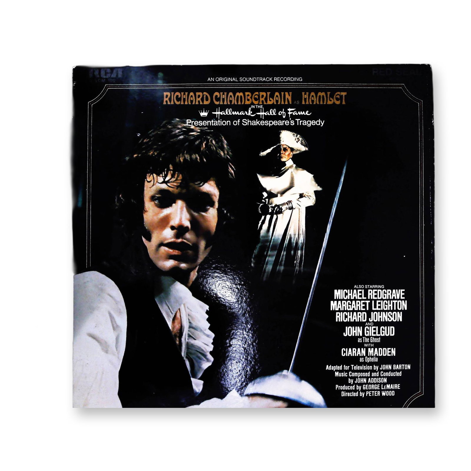 Richard Chamberlain as Hamlet Original Soundtrack Recording RCA Red Seal VDM-119 Mono Vinyl LP 1970: An original soundtrack recording of William Shakespeare's Hamlet, featuring Richard Chamberlain in the title role. This 12-inch mono vinyl LP was released by RCA Red Seal in 1970 under catalog number 