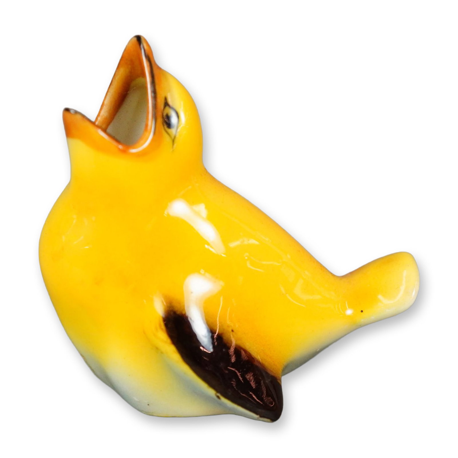 Royal Doulton Porcelain Bird Figurine, Fledgling HN137A: Hand-painted figurine of a yellow and black baby bird with its beak open wide. Royal Doulton backstamp to the underside. Dimensions: 2.25"L x 1.5"W x 2"H Manufacturer or Brand: Royal Doulton Country o