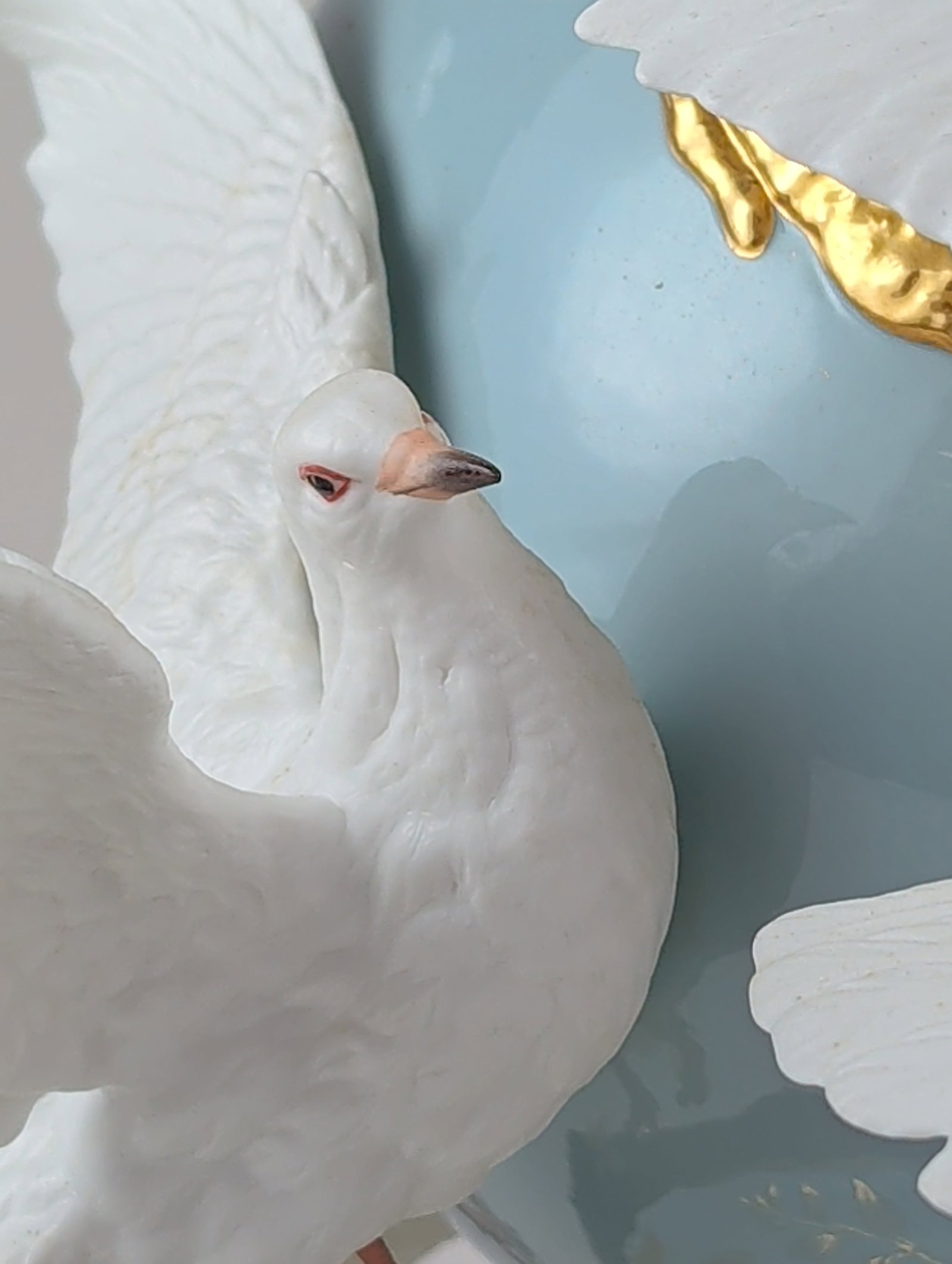 Boehm American Porcelain Global Peace Sculpture - 5