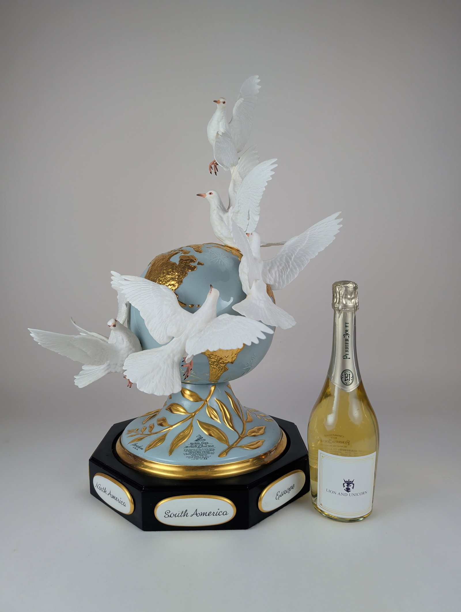 Boehm American Porcelain Global Peace Sculpture - 6