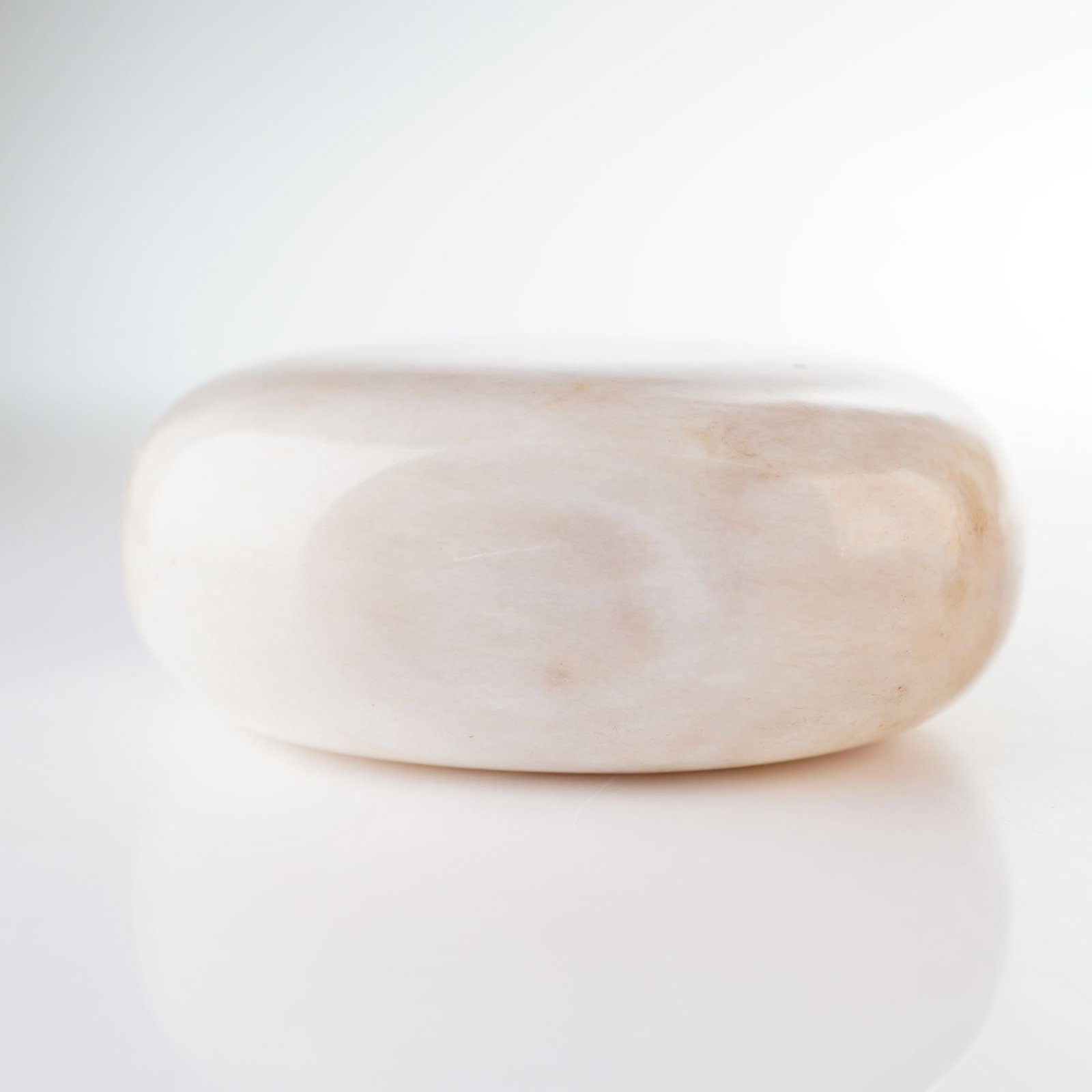 Chicken Bone Jade Snuff Bottle - 3