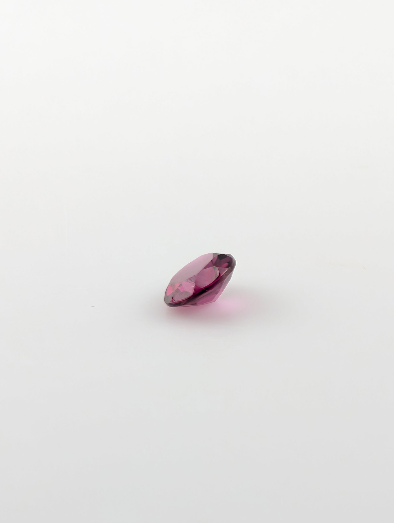 Loose Oval Cut Purplish-Red Ruby Gemstone - 2