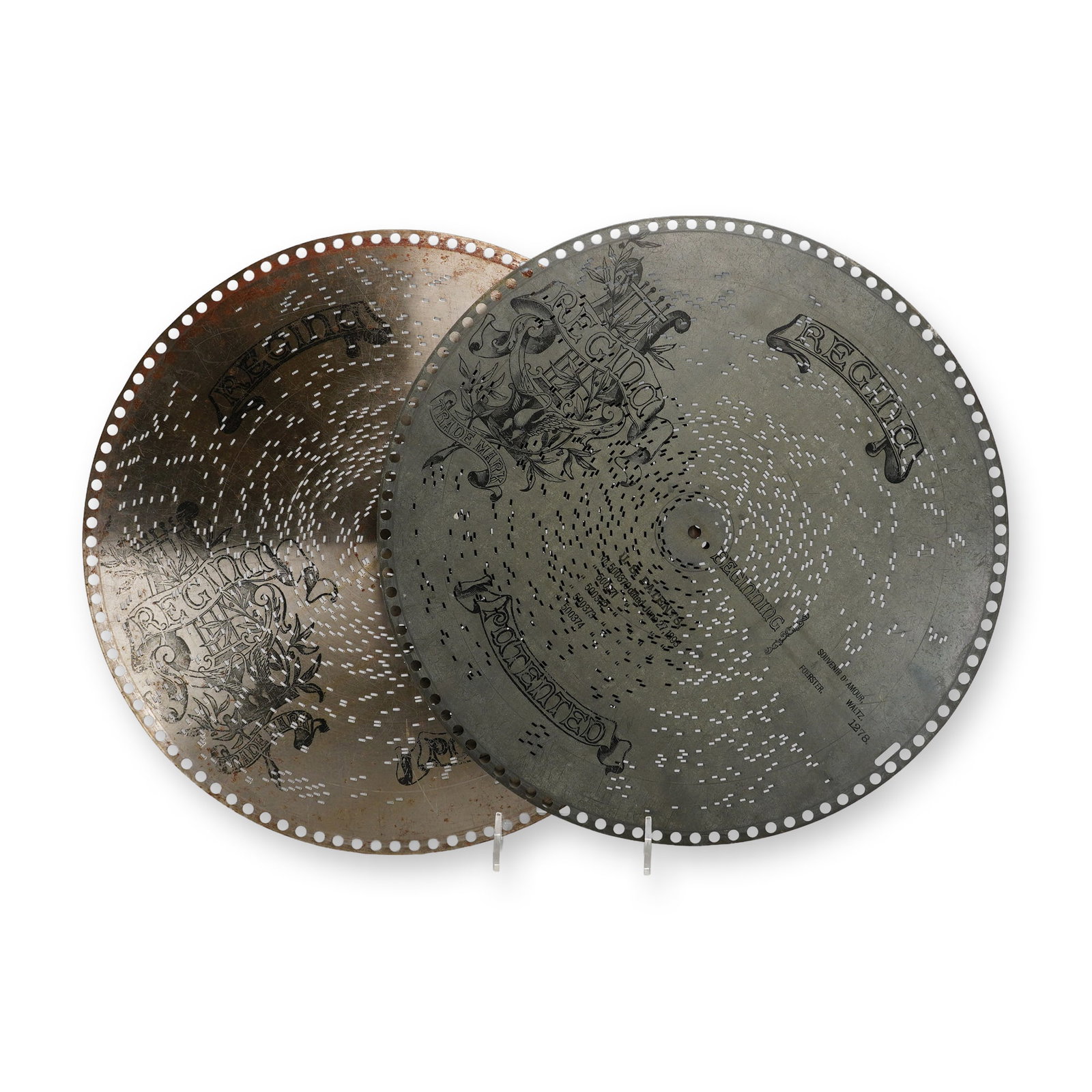 Regina 15.5 Inch Music Box Discs Dixies Land Souvenir DAmour (1 of 2)