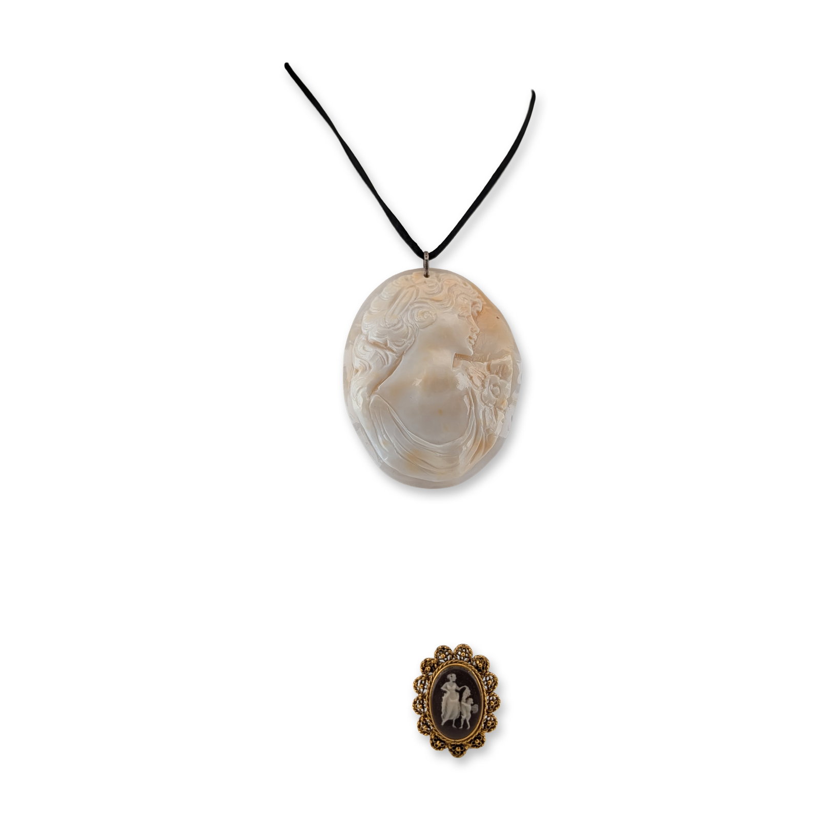 2pc M&M Scognamiglio Shell Cameo Pendant and Gold-plated Filigree Brooch: Italian M&M Scognamiglio shell cameo pendant and a gold-plated filigree brooch. The pendant consists of a large, high-relief shell cameo hand-carved with a female profile and floral motifs, featuring 