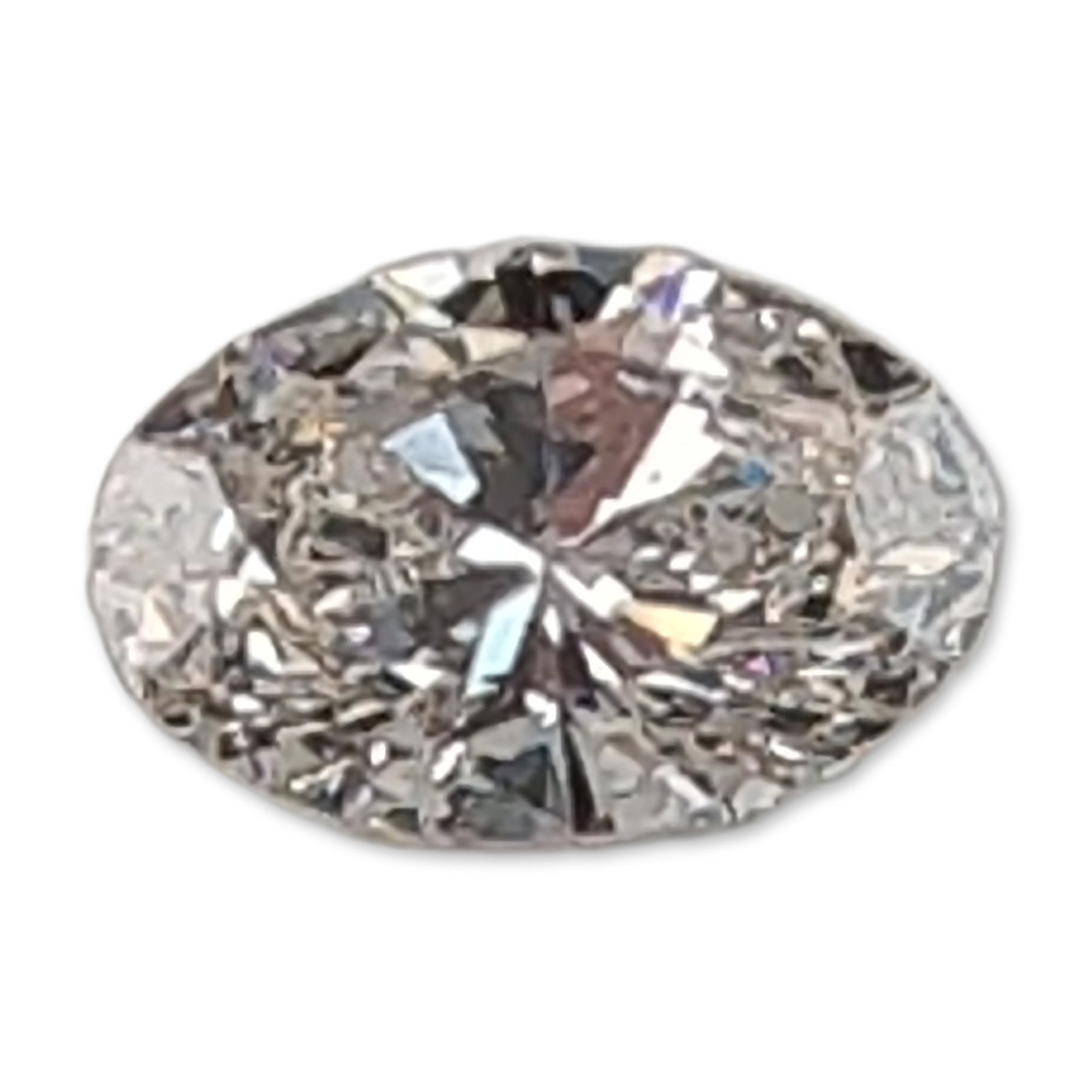 0.88ct Oval Brilliant Cut Loose Diamond: Lab-grown loose faceted diamond featuring an oval brilliant cut. The profile reveals a standard crown height and a faceted pavilion ending in a pointed culet. It is graded D for color and VVS2 for
