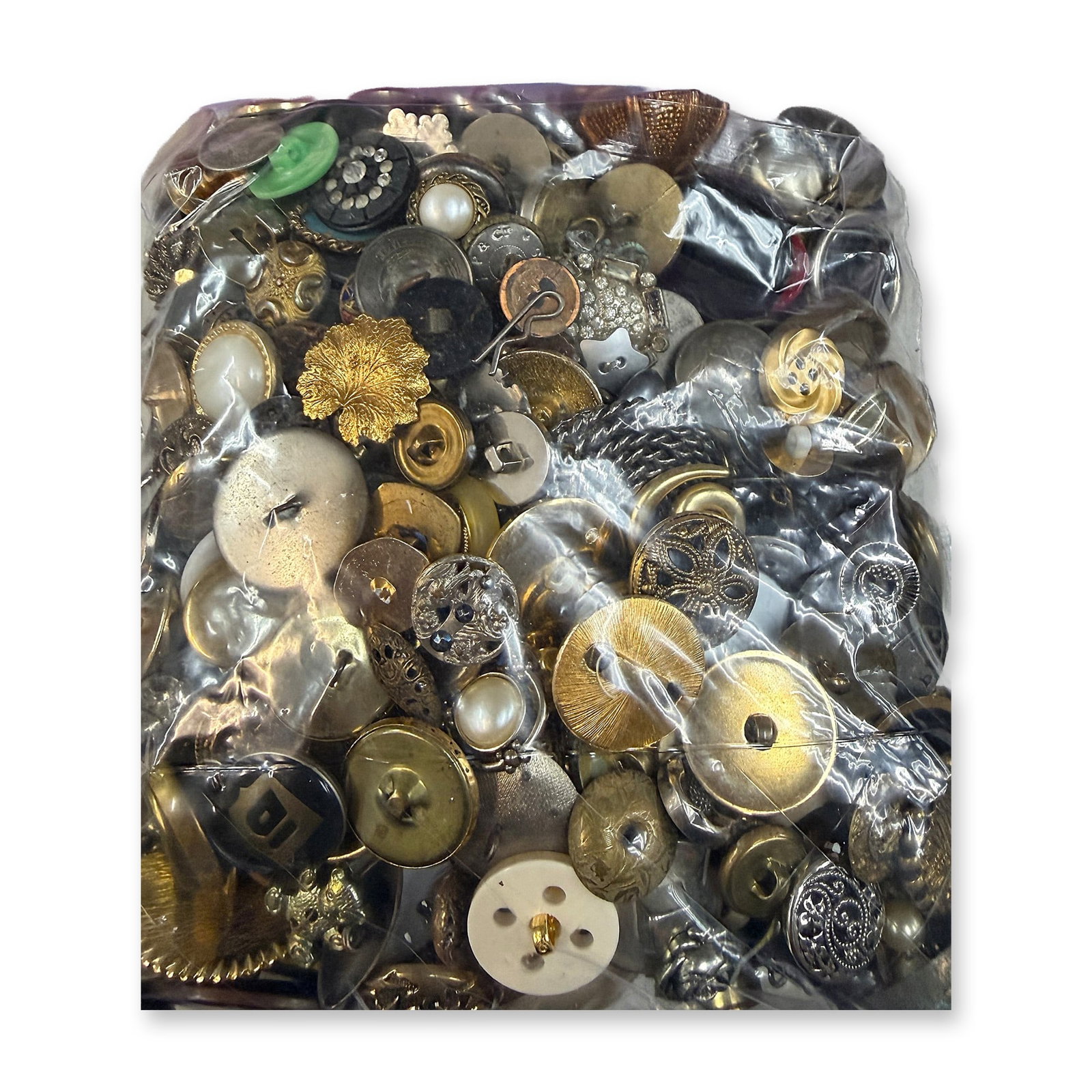 A HEAVY BAG LOT OF METAL BUTTONS: 100's of assorted metal in a bag. Here is a bag full of surprises and goodies from the 19th and 20th centuries. Dimensions: SM=Less than 3/4", Medium=3/4" to 1 1/4". Large=1 1/4" and above, extra