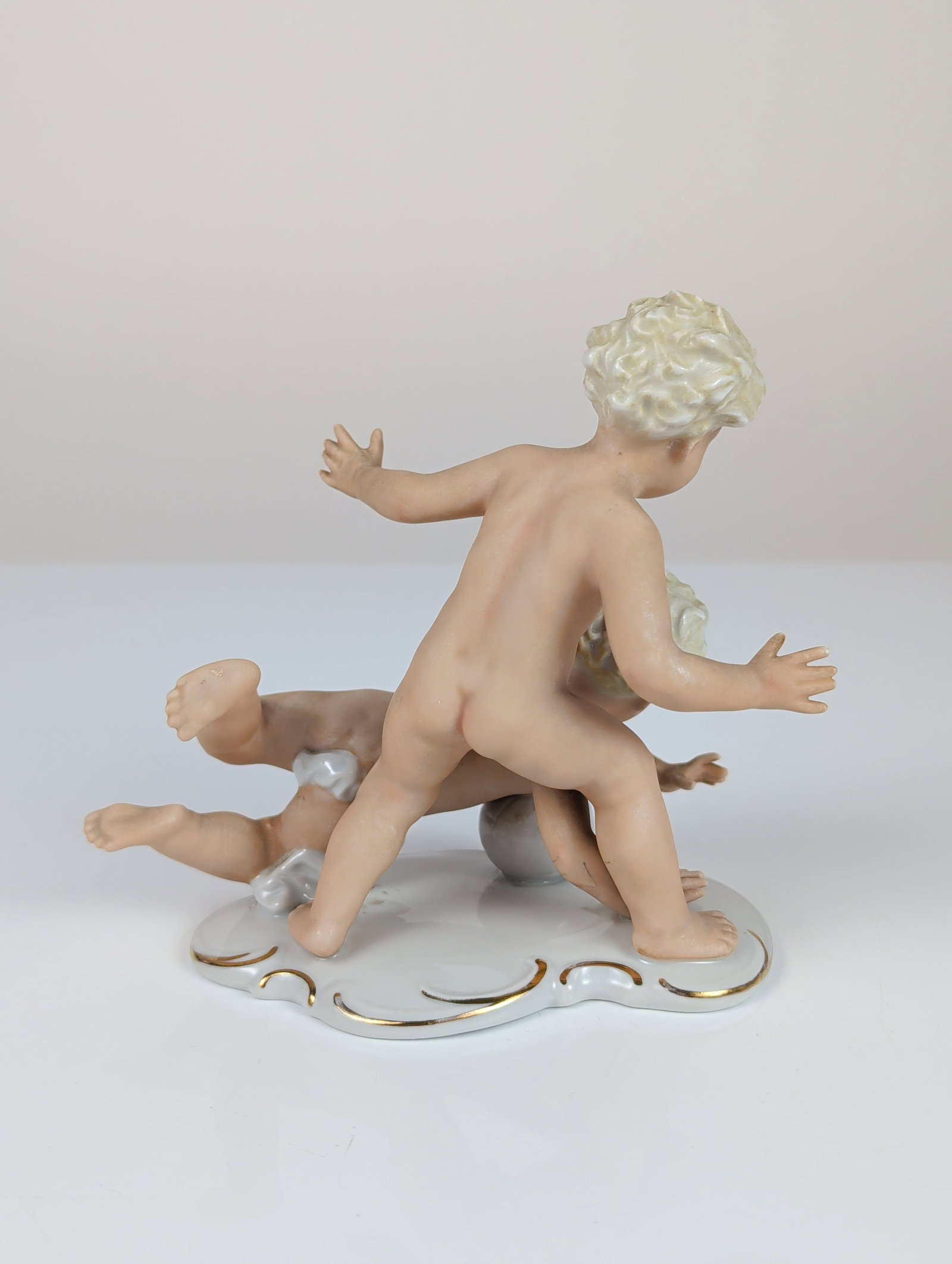 Two German Porcelain Decorative Objects - 3