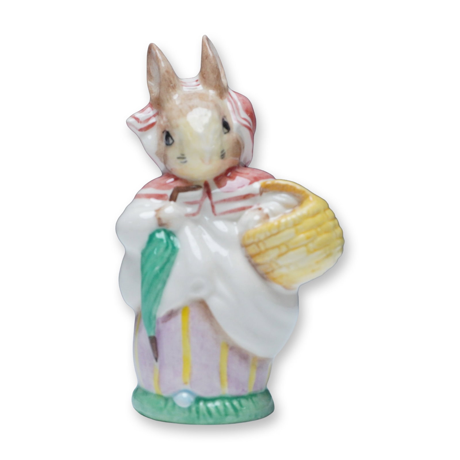 Royal Albert Mrs. Rabbit Beatrix Potter Figurine (1 of 5)