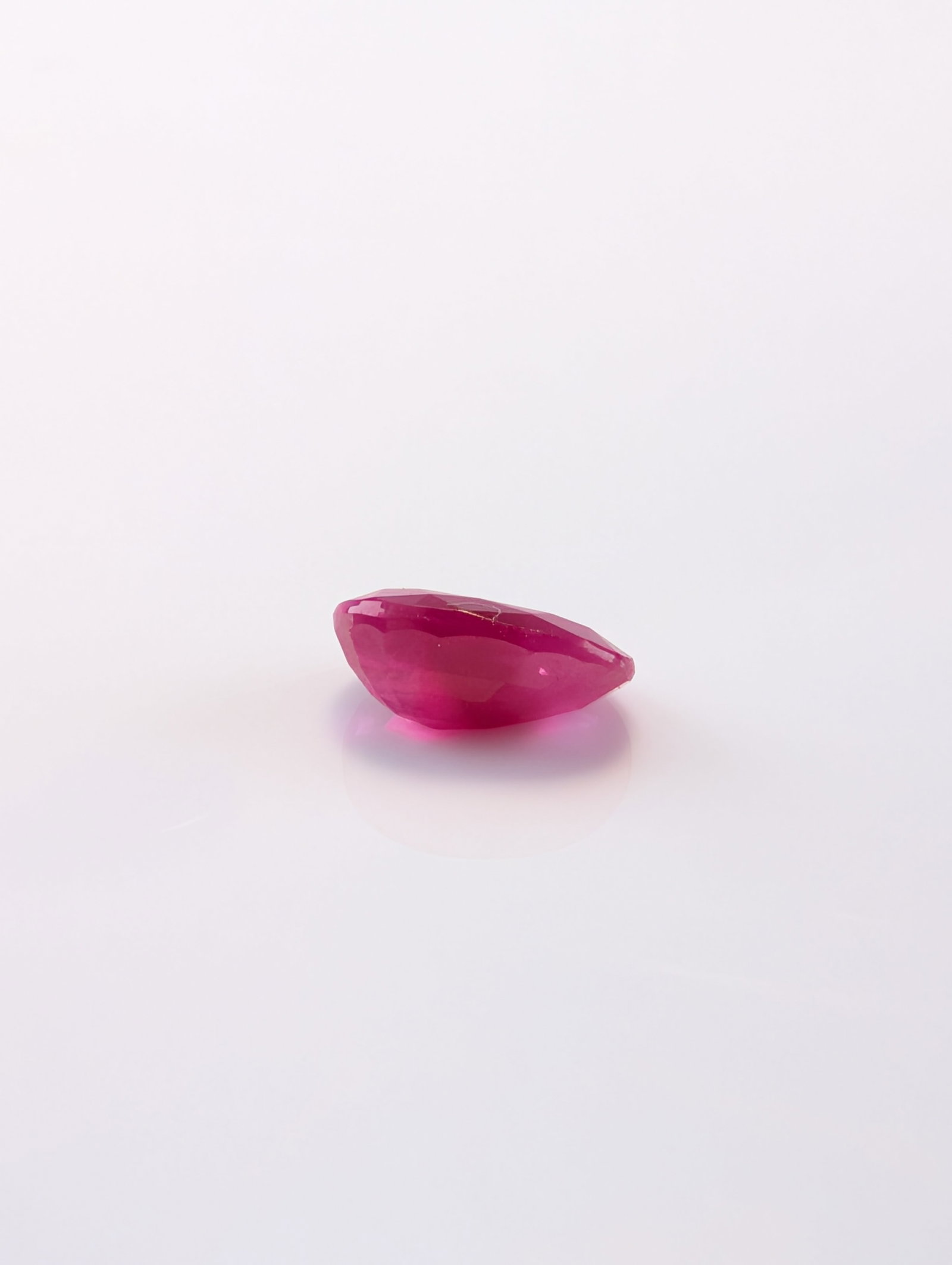 Loose Oval Cut Pinkish Red Ruby - 3