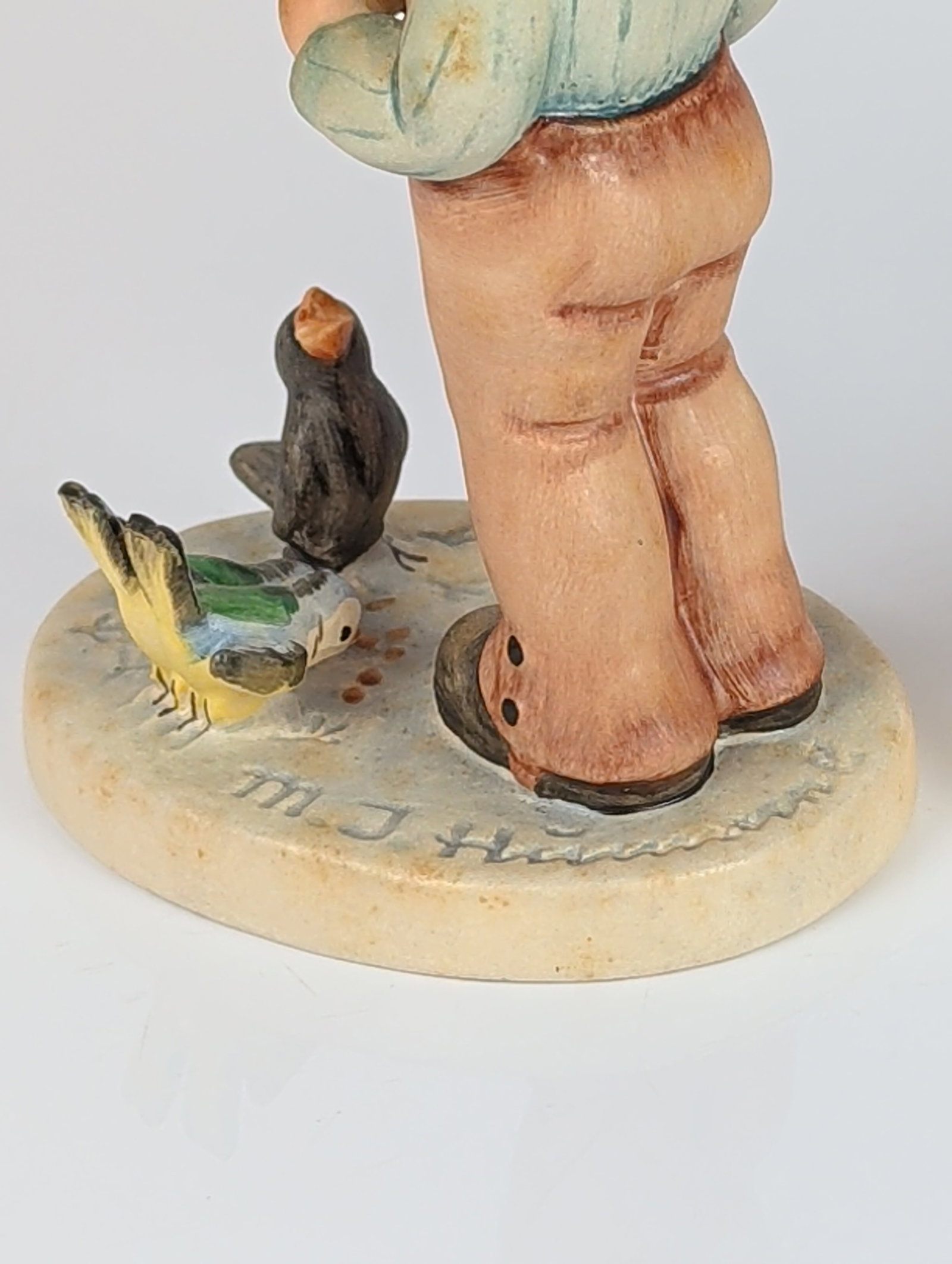 5pc Goebel Hummel Earthenware Figurines - 3