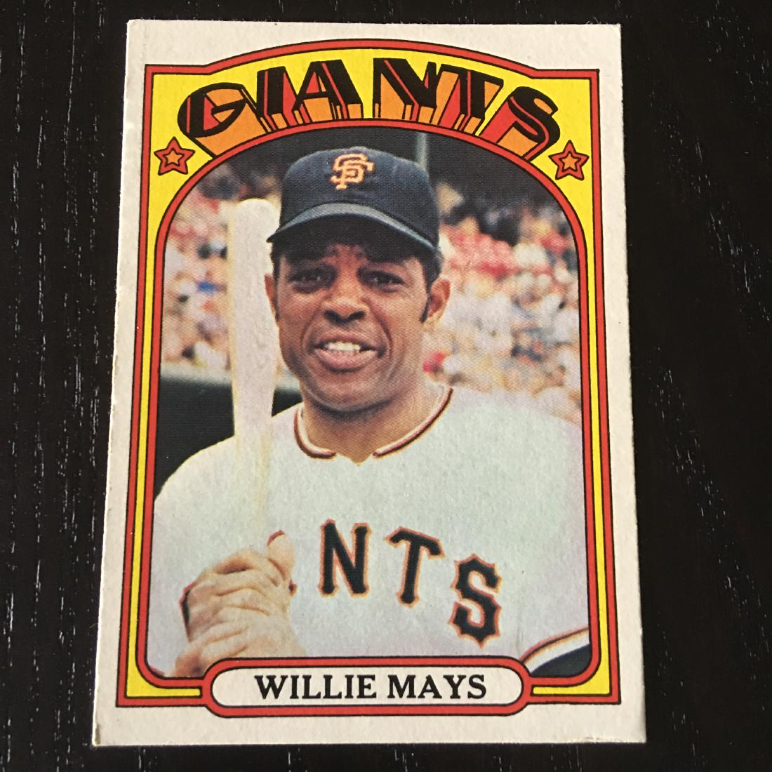 1972 TOPPS BASEBALL CARD WILLIE MAYS #49: 1972 TOPPS BASEBALL CARD WILLIE MAYS #49