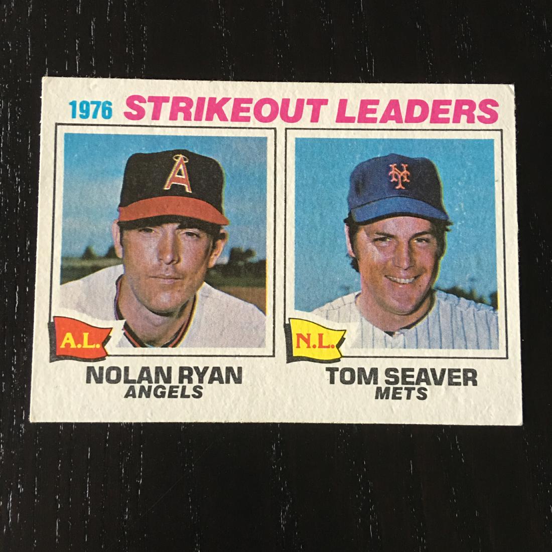 1977 TOPPS BASEBALL NOLAN RYAN/TOM SEAVER #6: 1977 TOPPS BASEBALL S/O LEADERS RYAN/SEAVER #6