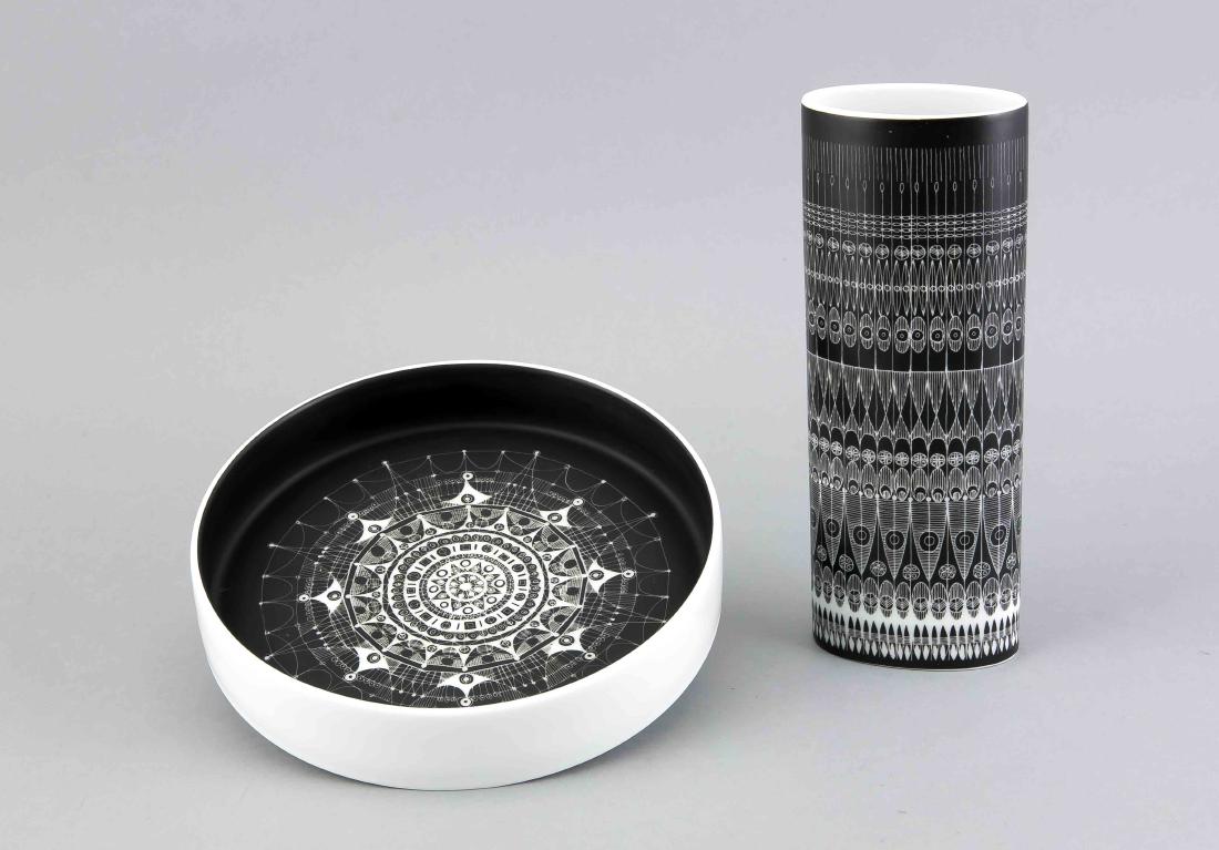 Schale und Vase, (1 of 1)