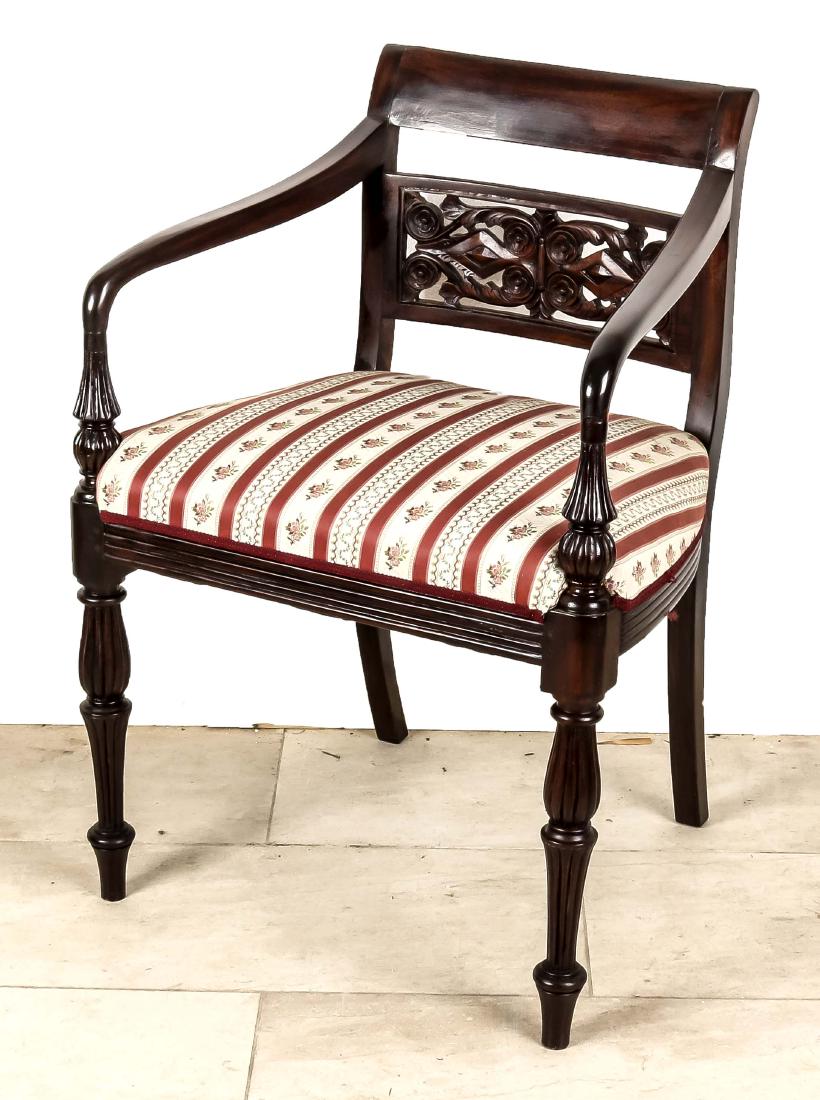 Englischer Armlehnstuhl (1 of 1)