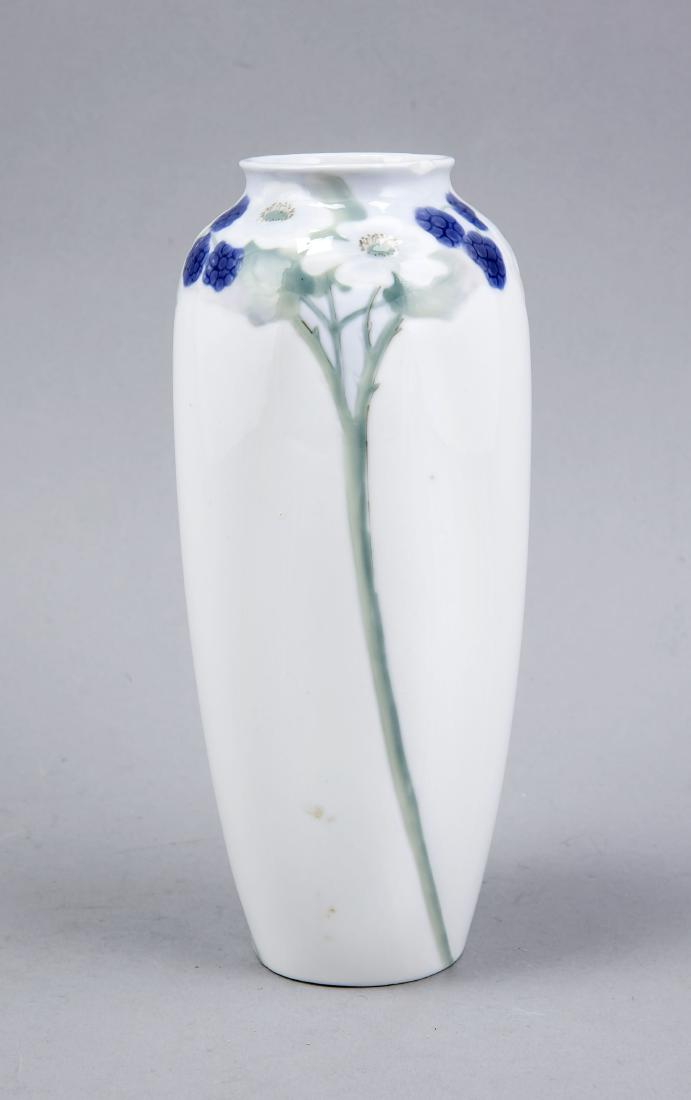 Art Nouveau vase, Metzler & Ortloff, Ilmenau, (1 of 1)