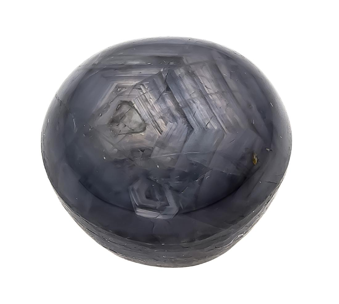 Star Sapphire 23.50 ct, oval cabochon, with a (1 of 2)