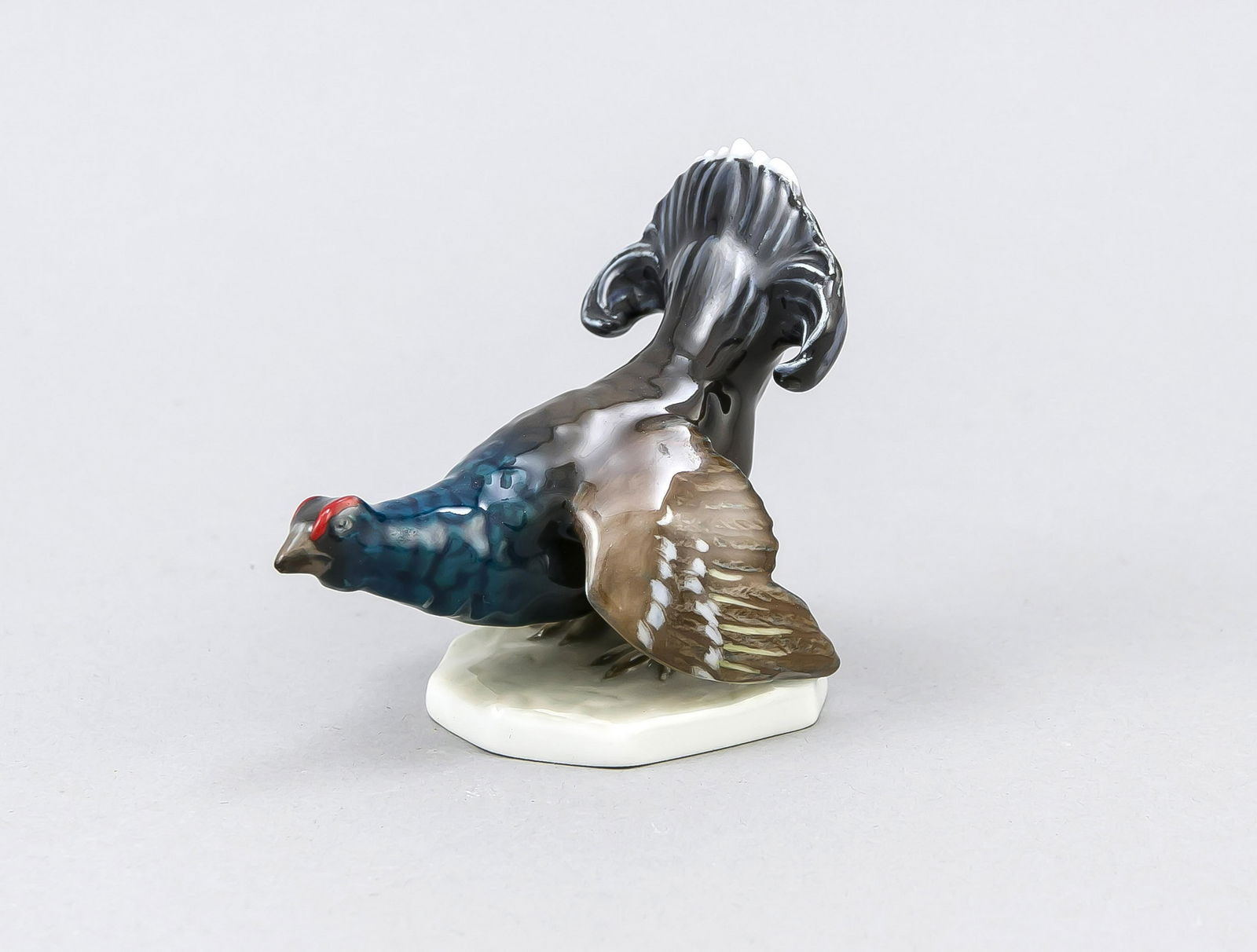 Black cock, Rosenthal, Selb, stamp for 1934-56,: Black cock, Rosenthal, Selb, stamp for 1934-56, designed by Fritz Diller (1875-1945) in 1913, in the base mon., Model no. K 290, black cock in Courtship on polygonal base, polychrome painted in natura