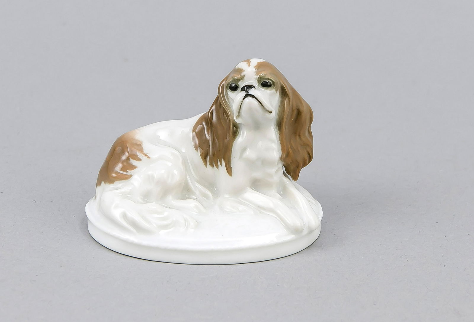 King Charles, Rosenthal, Art Department Selb-Bavaria,: King Charles, Rosenthal, Art Department Selb-Bavaria, 1st WW, stamp for 1914, designed by Fritz Diller (1875-1945) in year 1913, signed in the pedestal, model no. K 287, sitting Pekingese on an oval b