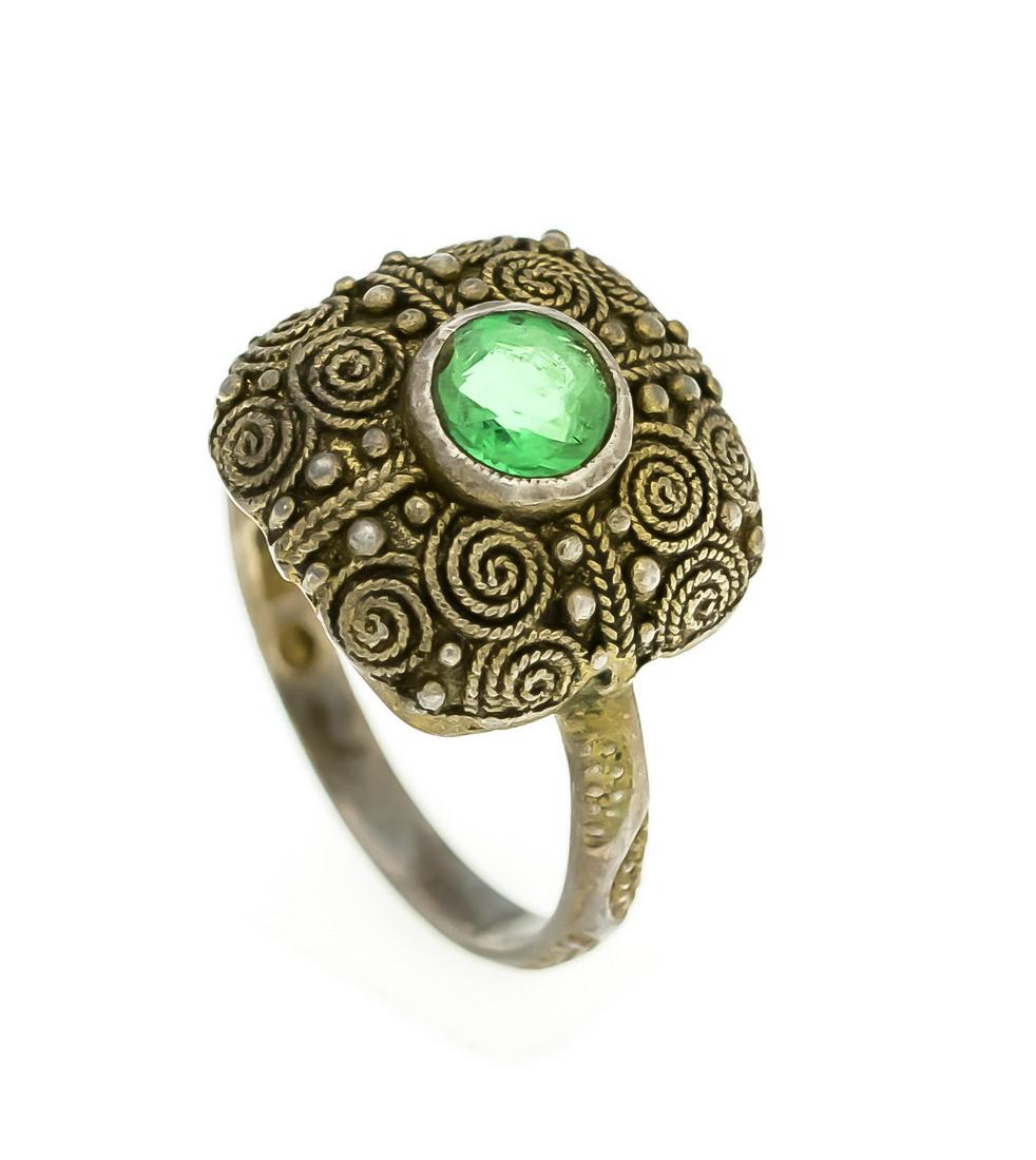 Fahrner ring silver 925/0: Fahrner ring silver 925/000 Fahner hallmarked, With a round fac. Green colored stone 5 mm, RG 56, 3,4 g