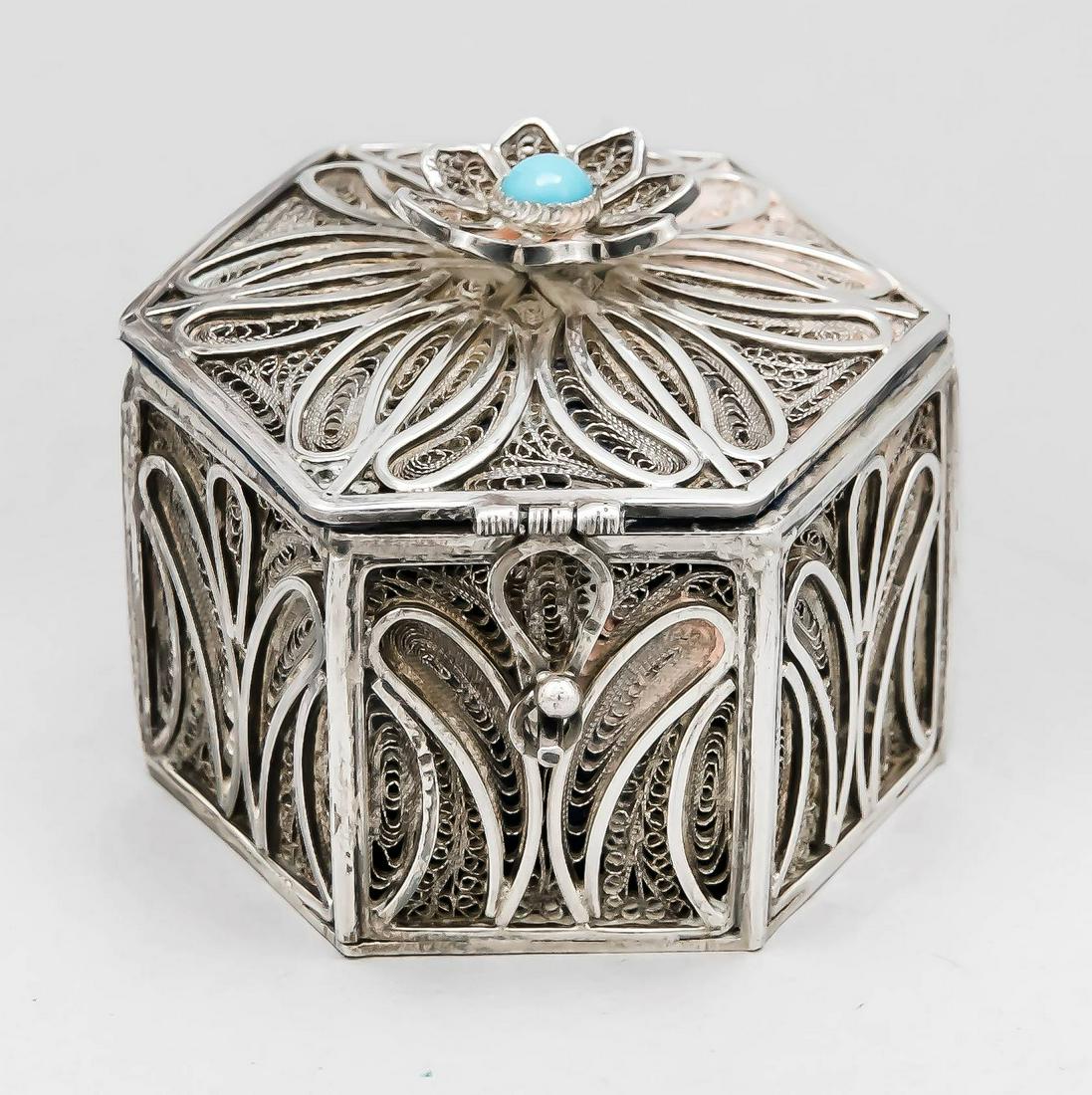 Hexagonal lidded box, Ori (1 of 1)