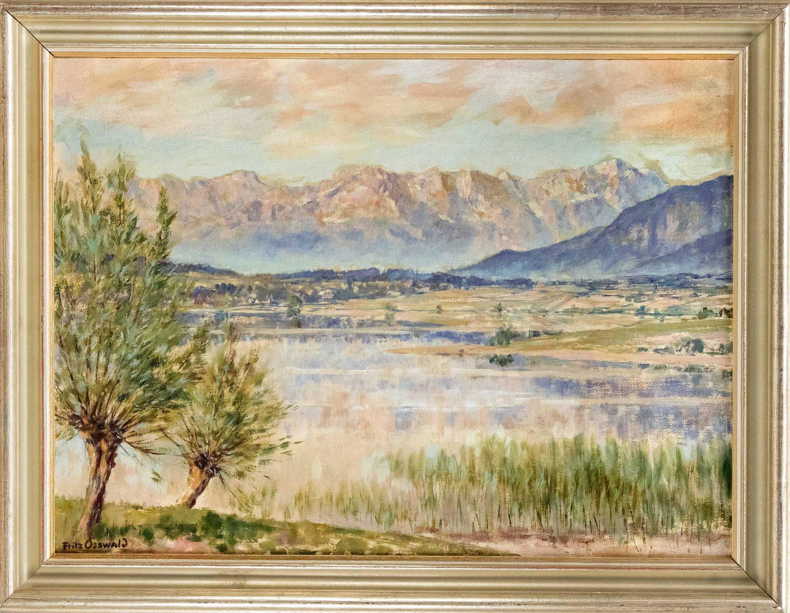 Fritz Osswald (1878-1966): Fritz Osswald (1878-1966), Swiss Impressionist painter, summer landscape with lake in front of a mountain range, oil on hardboard, u. li. signed, 58 x 76 cm, fr. 70 x 90 cm