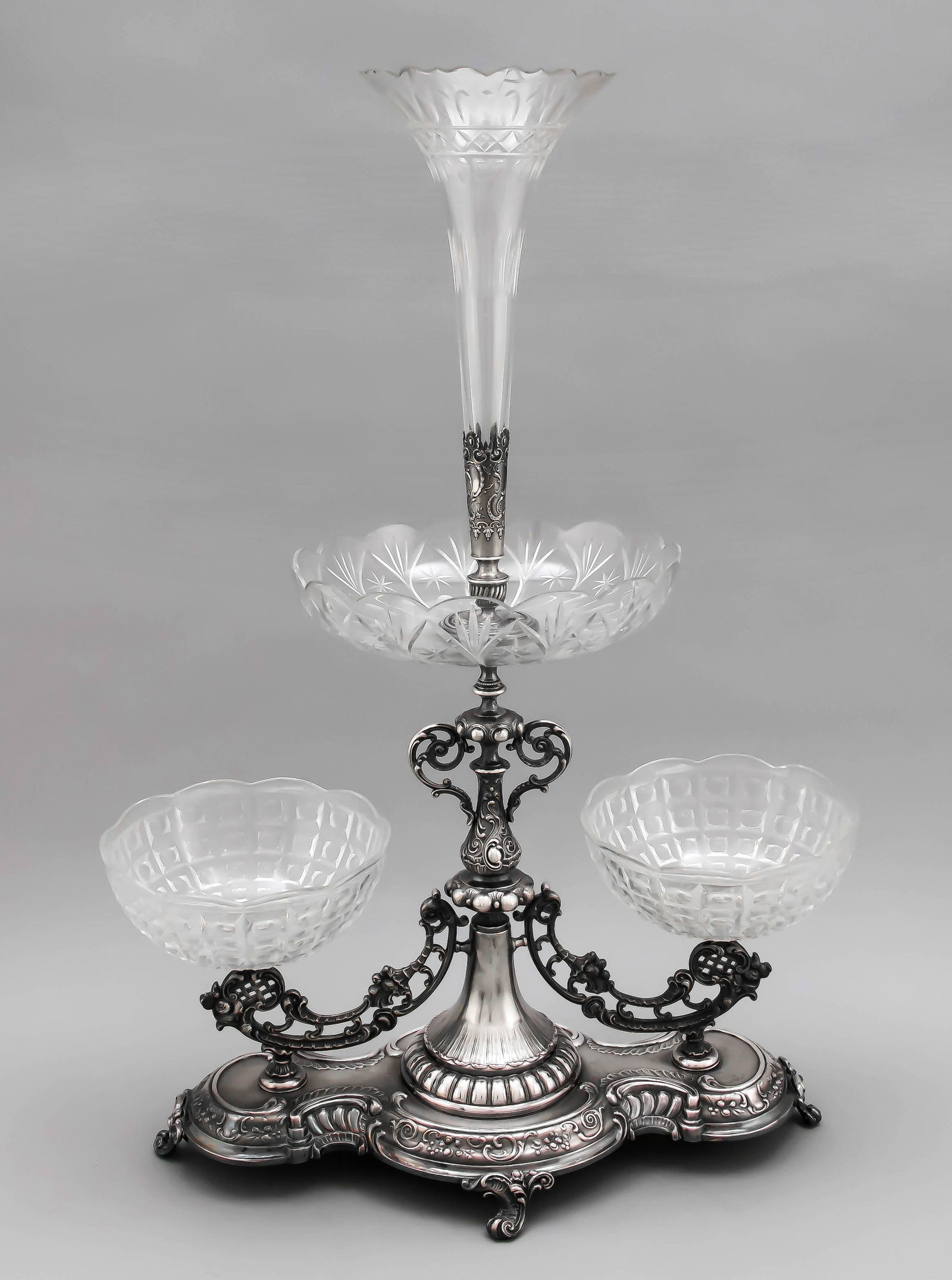 Large centerpiece, around 1900, plated, four-pass stand (1 of 1)