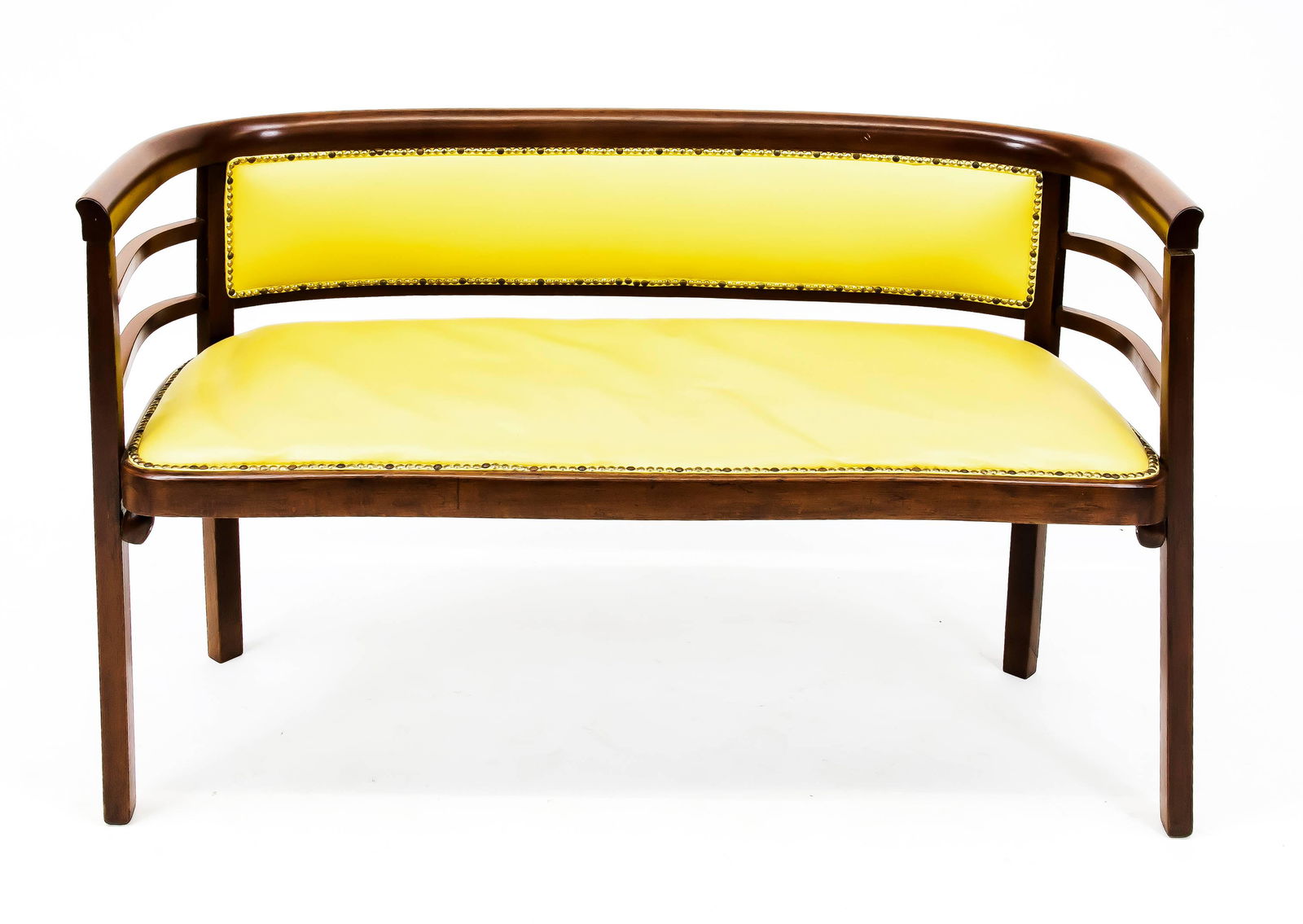 Sofa um 1910, Entwurf wohl Jose: Sofa um 1910, Entwurf wohl Josef Hoffman, Buchenholz nussbaumfarbig gebeizt, gelbes Lederpolster, etwas wackelig, 80 x 120 x 50 cm