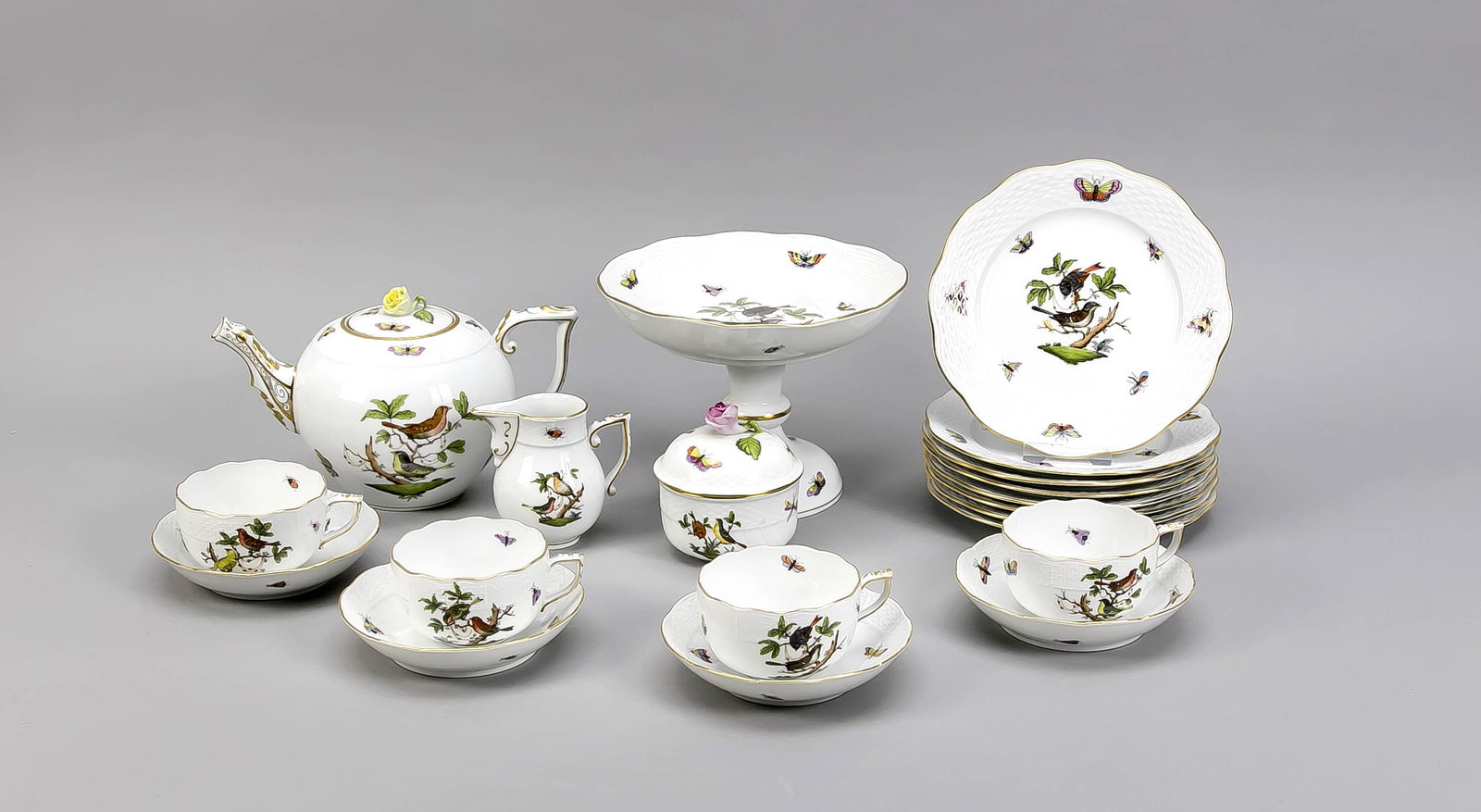 Tea set for 8 persons, 28: Tea set for 8 persons, 28 pieces, Herend, Hungary, mark after 1967, Ozier shape, polychrome painted and gold-gilt, Rothschild decor, consisting of 1 teapot, glued lid, h. 13 cm, 8 cups with saucers, H