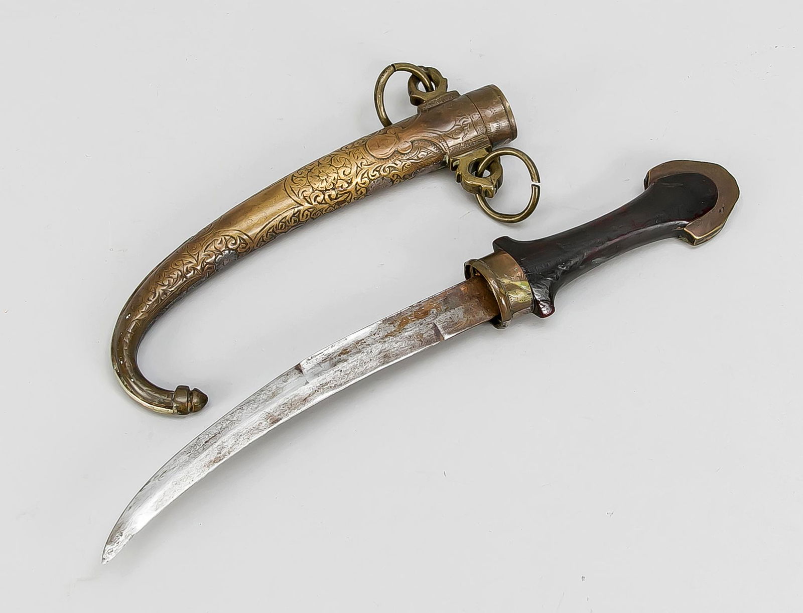 Orientalischer Krummdolch, woh (1 of 1)