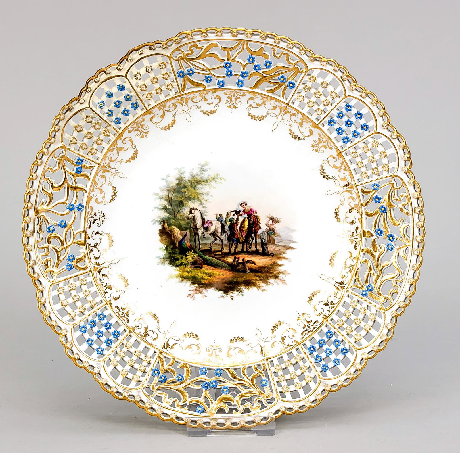 Plate with falconry, Meissen, mark: Plate with falconry, Meissen, mark 1850-1924, 1st choice, in the mirror polychrome painting with falconry and peacocks, flag richly openwork, accentuated with forget-me-not flowers in relief, ornament
