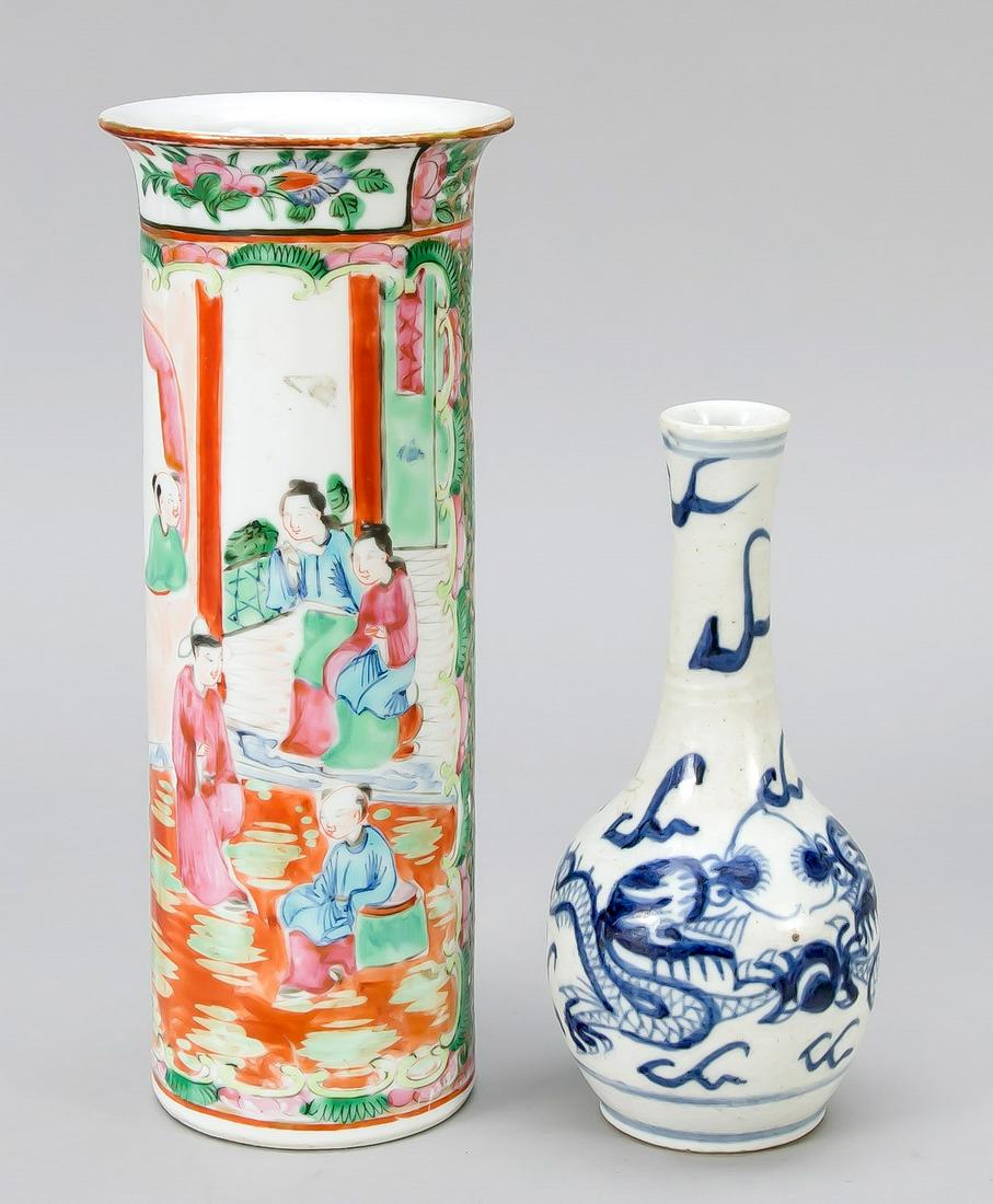 2 vases, China, 1 x Famille Ro (1 of 3)