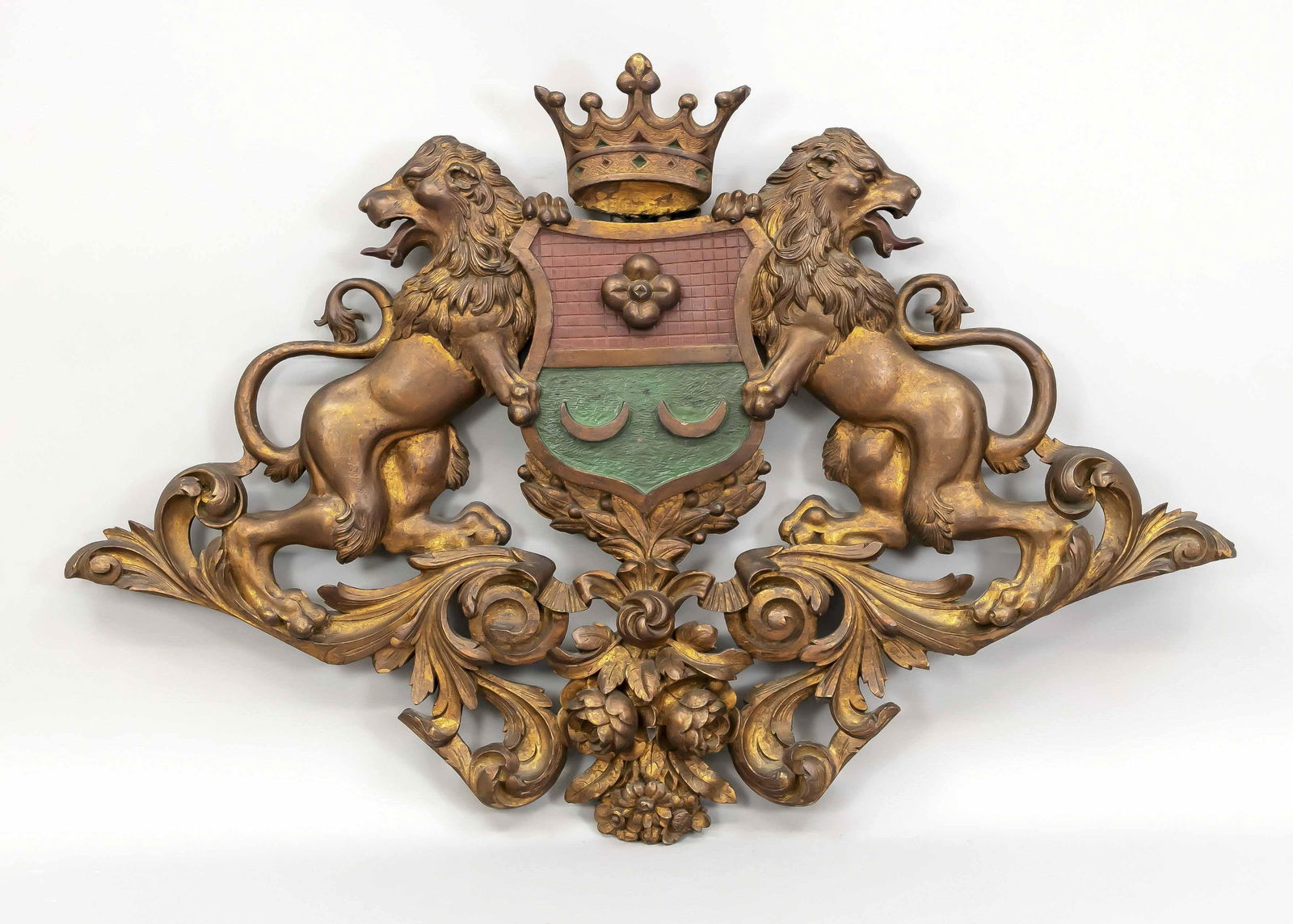 Large armorial supraport of (1 of 1)