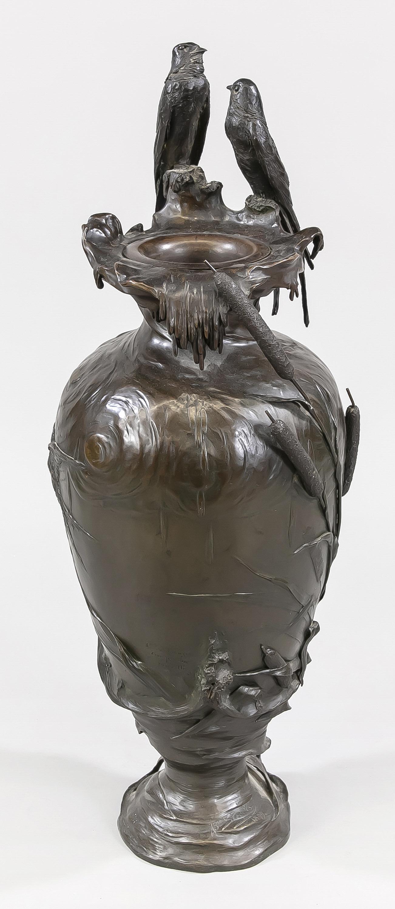Floor vase, around 1900, bronz (1 of 1)