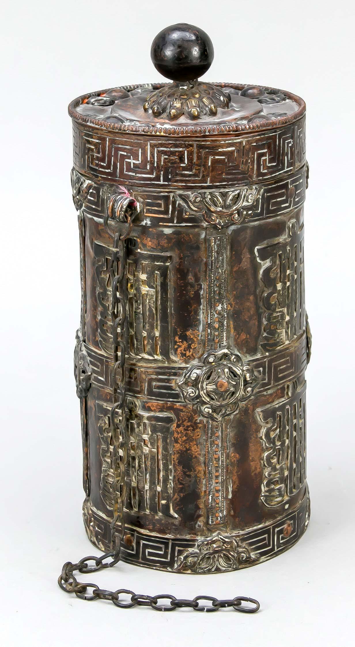 Cylindrical box for scrolls, T (1 of 1)