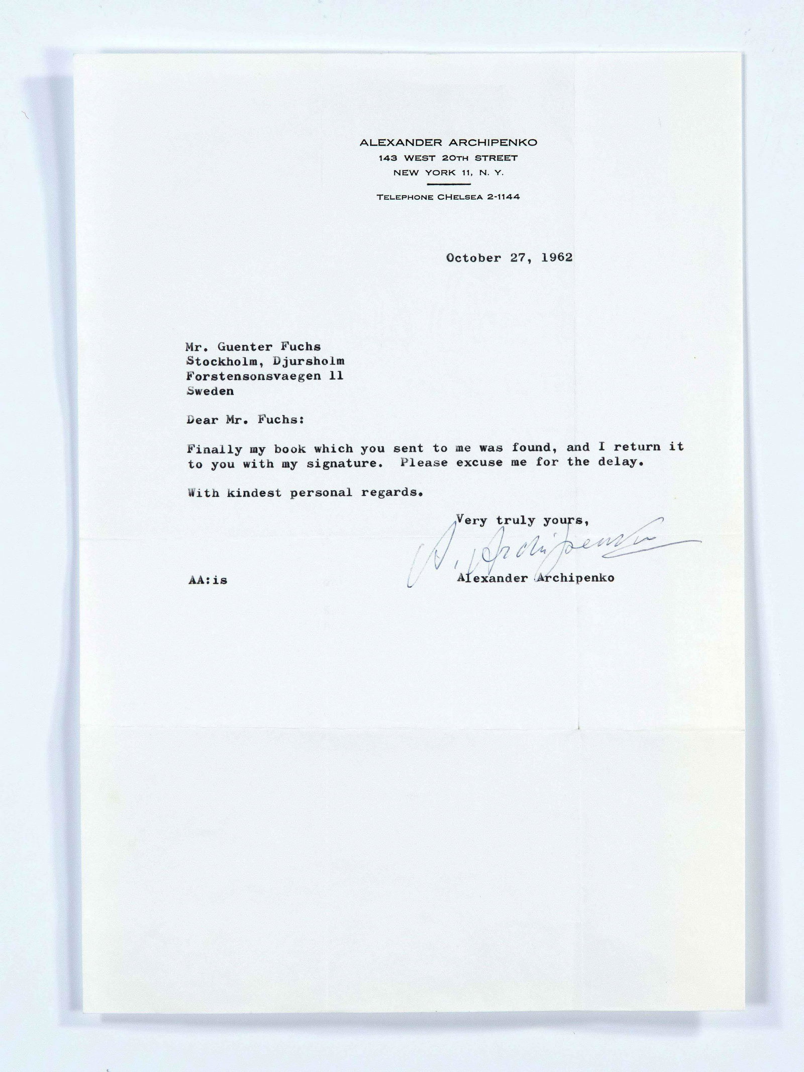 Alexander Archipenko (1887-196: Alexander Archipenko (1887-1964), autograph -- autograph letter signed by Archipenko on his letterhead in New York to a Guenter Fuchs in Sweden, promising to sign a book and send it to him. This book