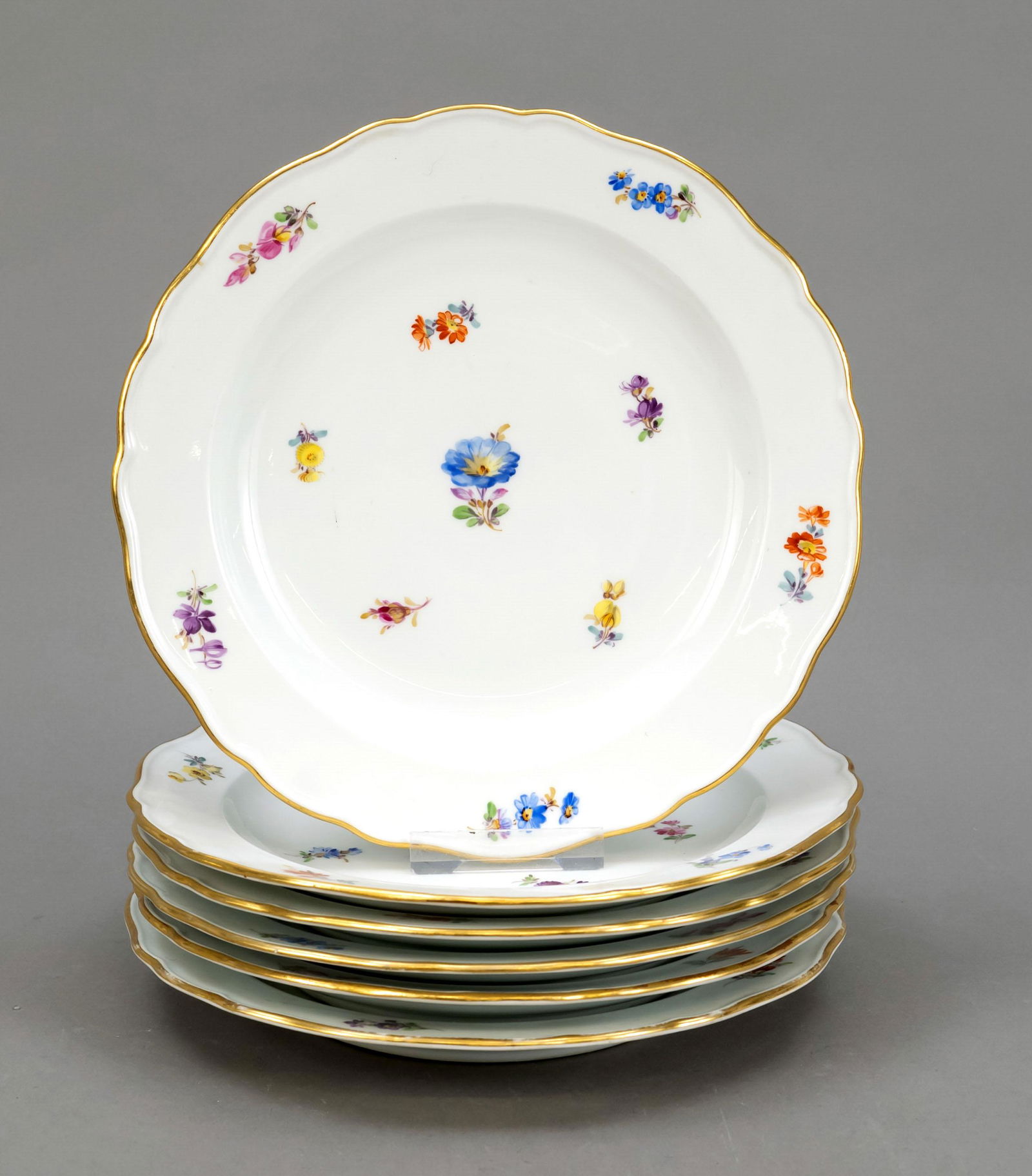 Six plates, Meissen, Knauff-Sc (1 of 1)
