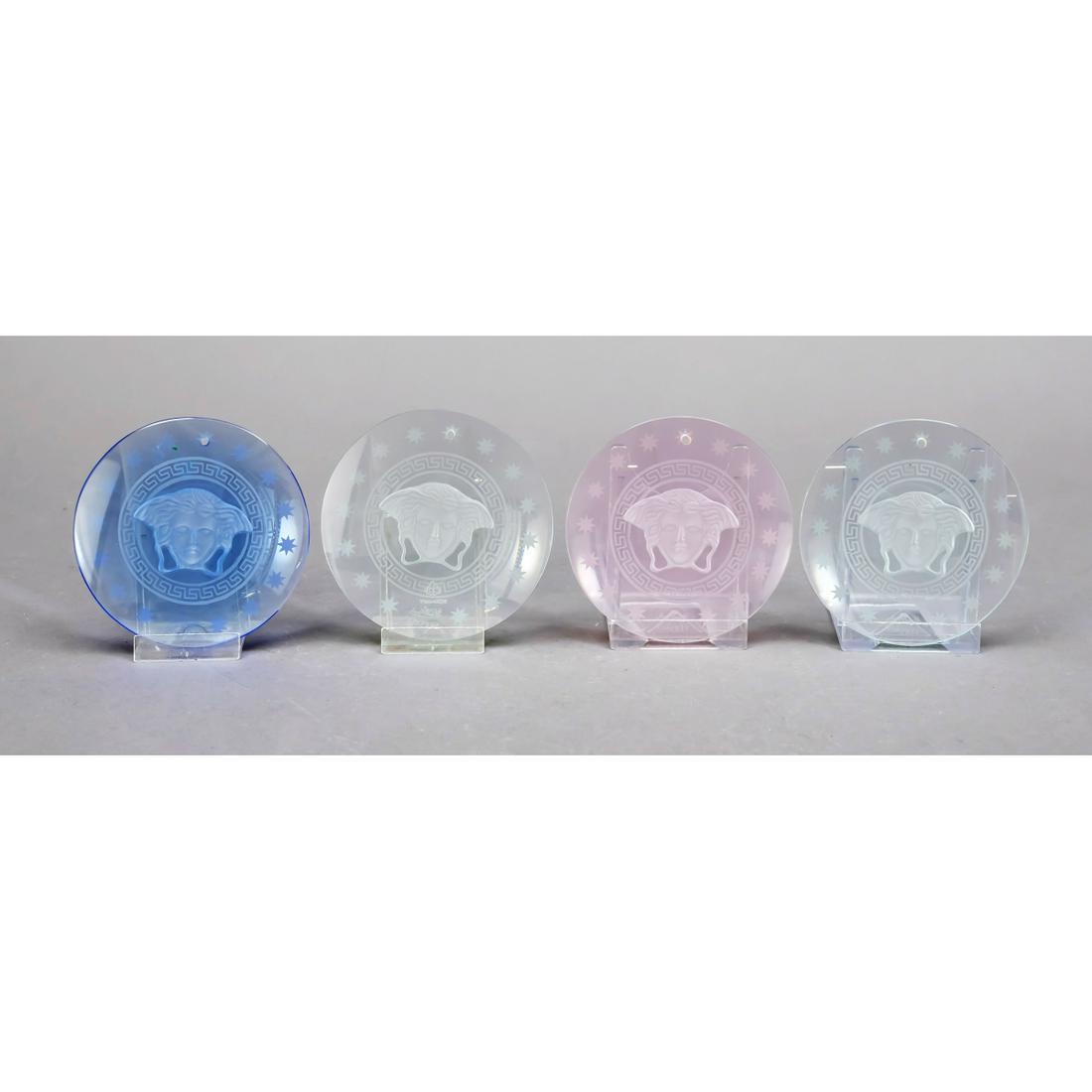 Four round plaques/window pict (1 of 1)