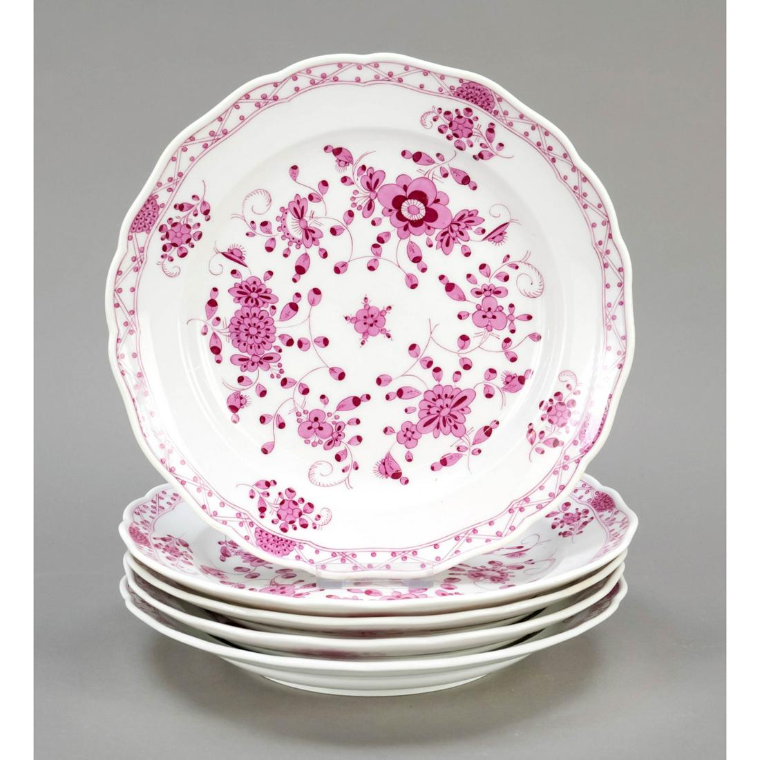 Five dinner plates, Meissen, K (1 of 1)