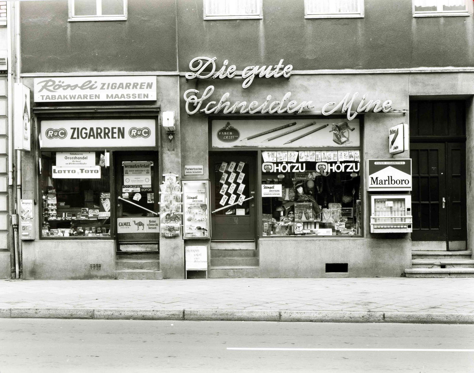 Tata Ronkholz (1940-1997), Ger (1 of 1)