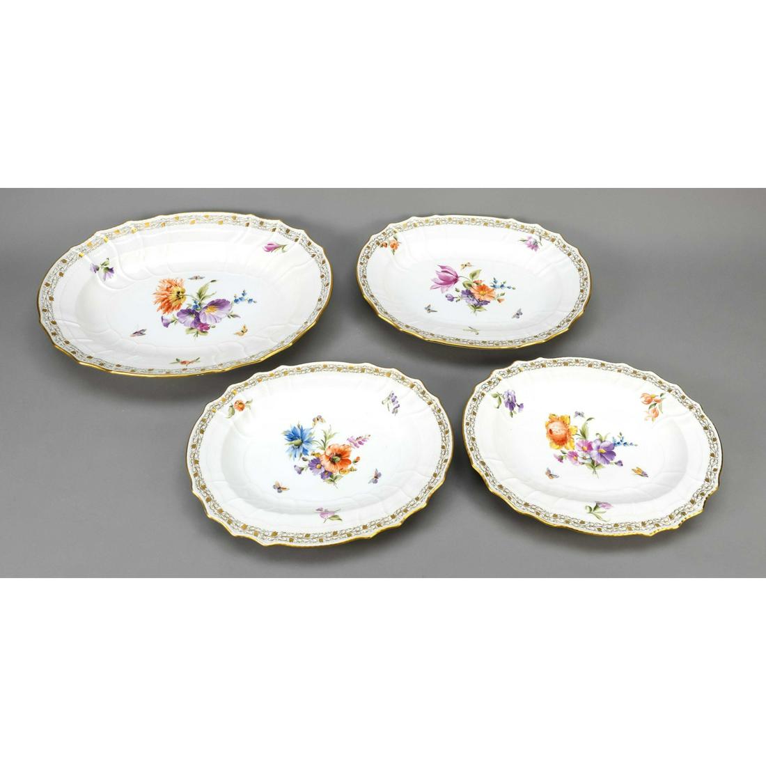 Four oval serving dishes, KPM Berli (1 of 1)
