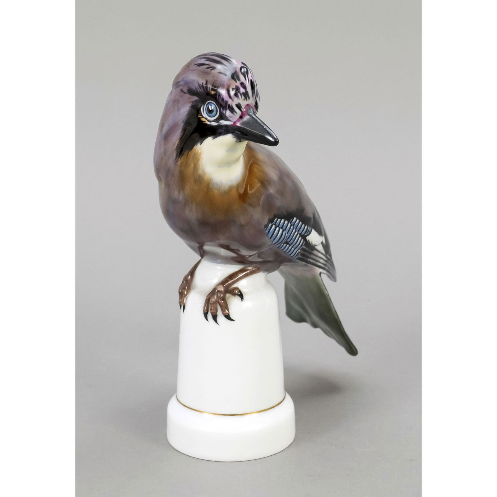 Jay, Hutschenreuther, Selb, c. 1915-: Jay, Hutschenreuther, Selb, c. 1915-25, design by Prof. Fritz Klee, with design stamp and stamp of the art school, polychrome painted on a round base with gold rim, h. 21 cm