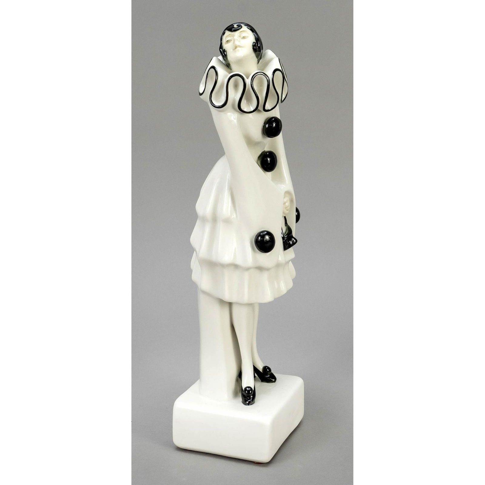 Pierette, Schwarzburger WerkstÃ¤tten, (1 of 2)