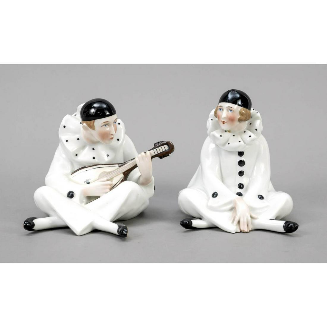 Pair of art deco figures 'Pierrot (1 of 1)