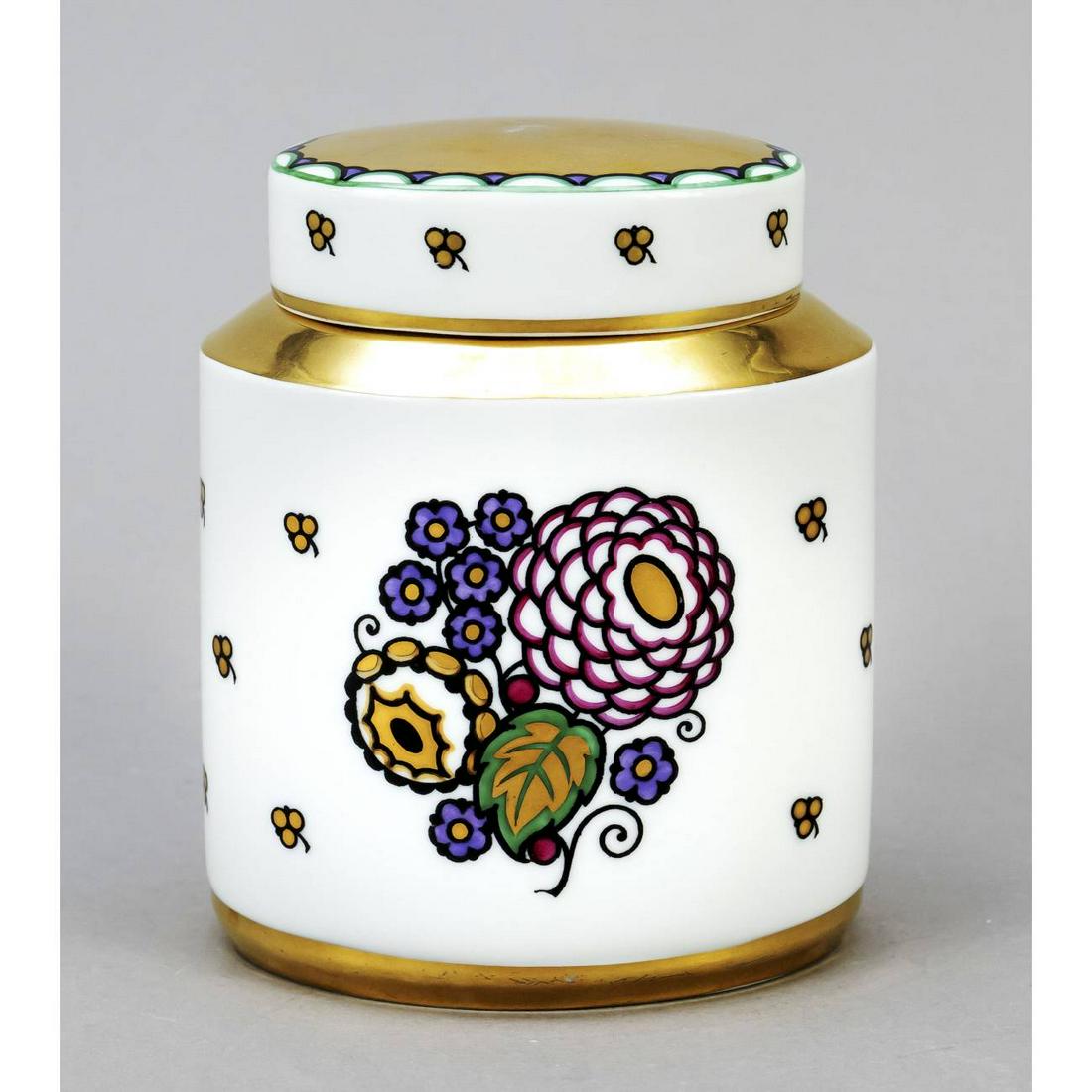 Art deco tea caddy, Hutschenreuth: Art deco tea caddy, Hutschenreuther, brand of art department in Selb, design Prof. Fritz Klee around 1920, polychrome painting with stylized flowers, mat decorative gilding , partly rubbed, h. 13,5 cm