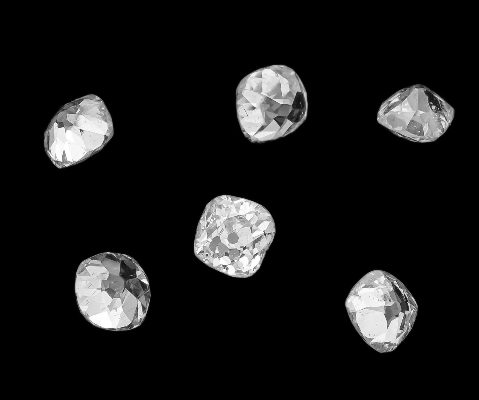 6 old cut diamonds, total 2,13 ct l.tonedW/SI-PI, 4,16 - 3,95 x 3,20 - 2,43 mm (1 of 1)