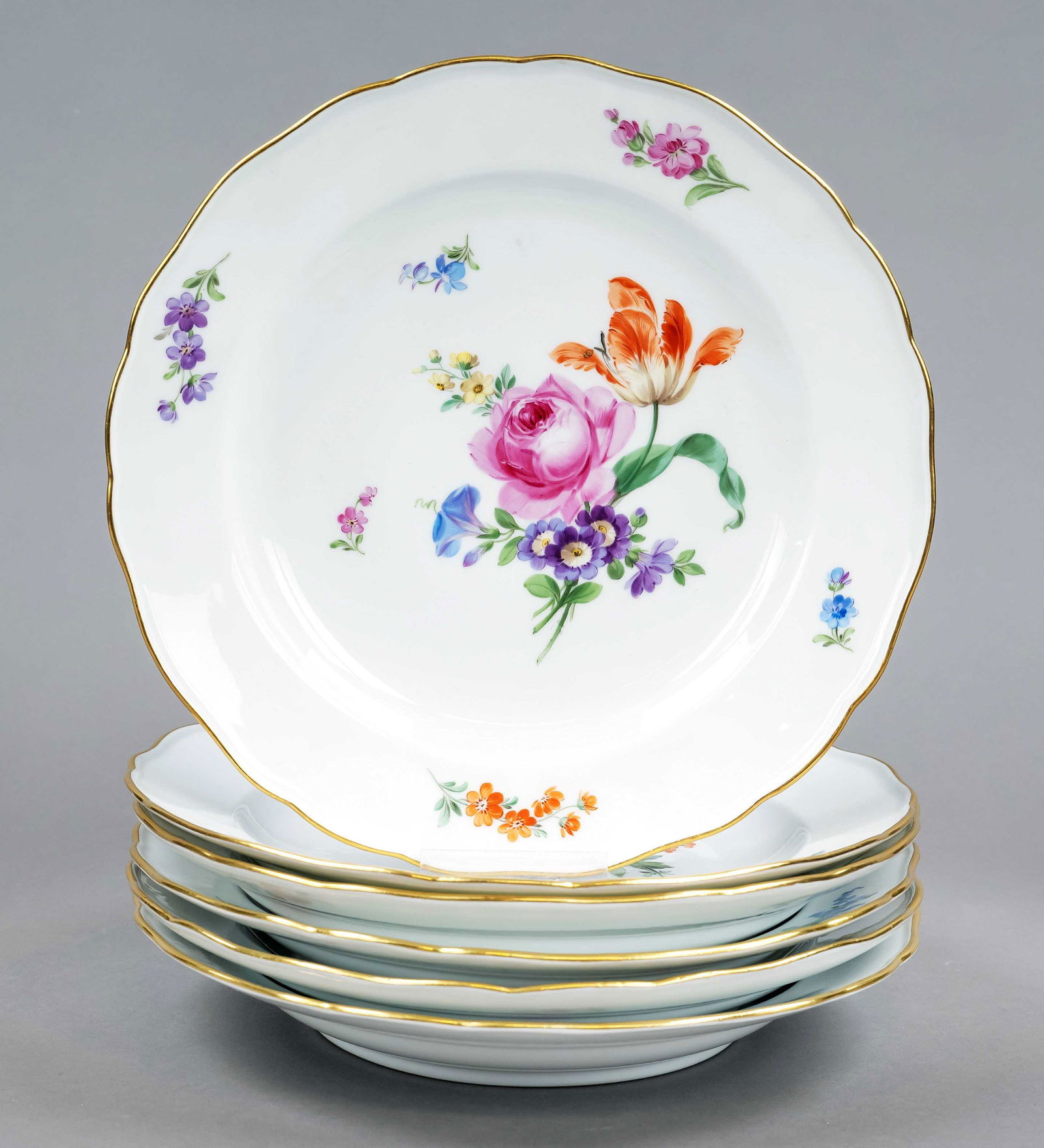 Six dinner plates, Meissen, pomm (1 of 1)