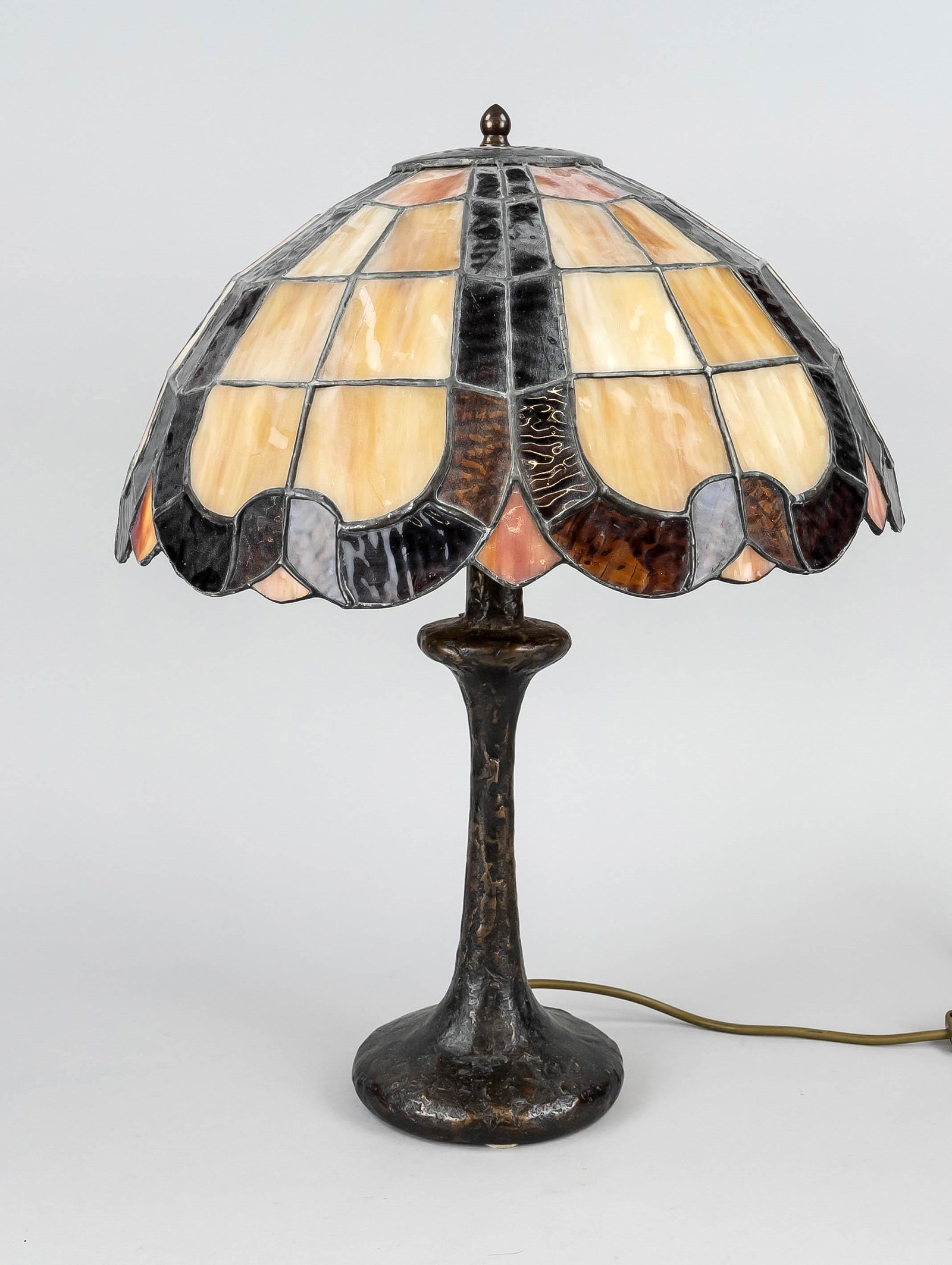 Lamp Tiffany style, bronze base in tree shape, lampshade of amber brown and cappucino white glass,: Lamp Tiffany style, bronze base in tree shape, lampshade of amber brown and cappucino white glass, without bulb, h 53cm Lampe Tiffany-Stil, BronzefuÃŸ in Baumform, Lampenschirm aus bernsteinbraunem 